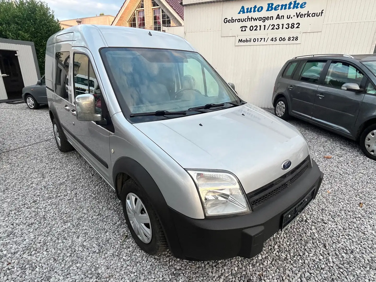 Ford Transit Connect Klima, PDC, TÜV neu... Silber - 2