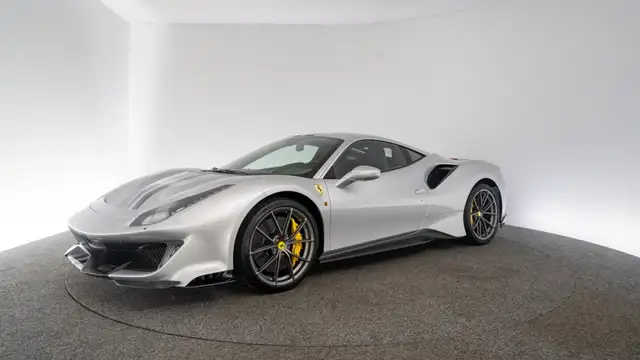 Ferrari 488 Pista