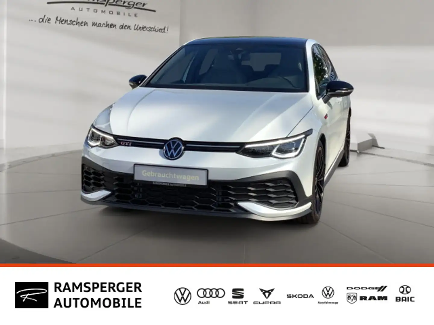 Volkswagen Golf 2.0 TSI DSG GTI Clubsport ACC Akra Pano Kam Weiß - 1