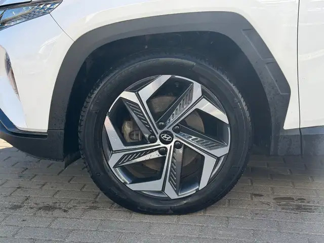 Hyundai Tucson view 9