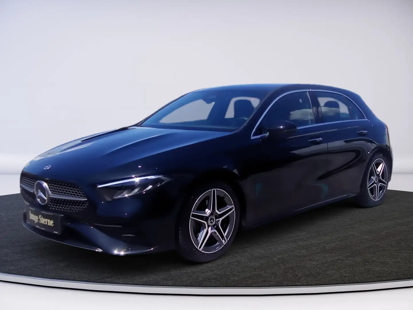 Mercedes-Benz A 180 AMG-Line Advanced Plus Schwarz - 2