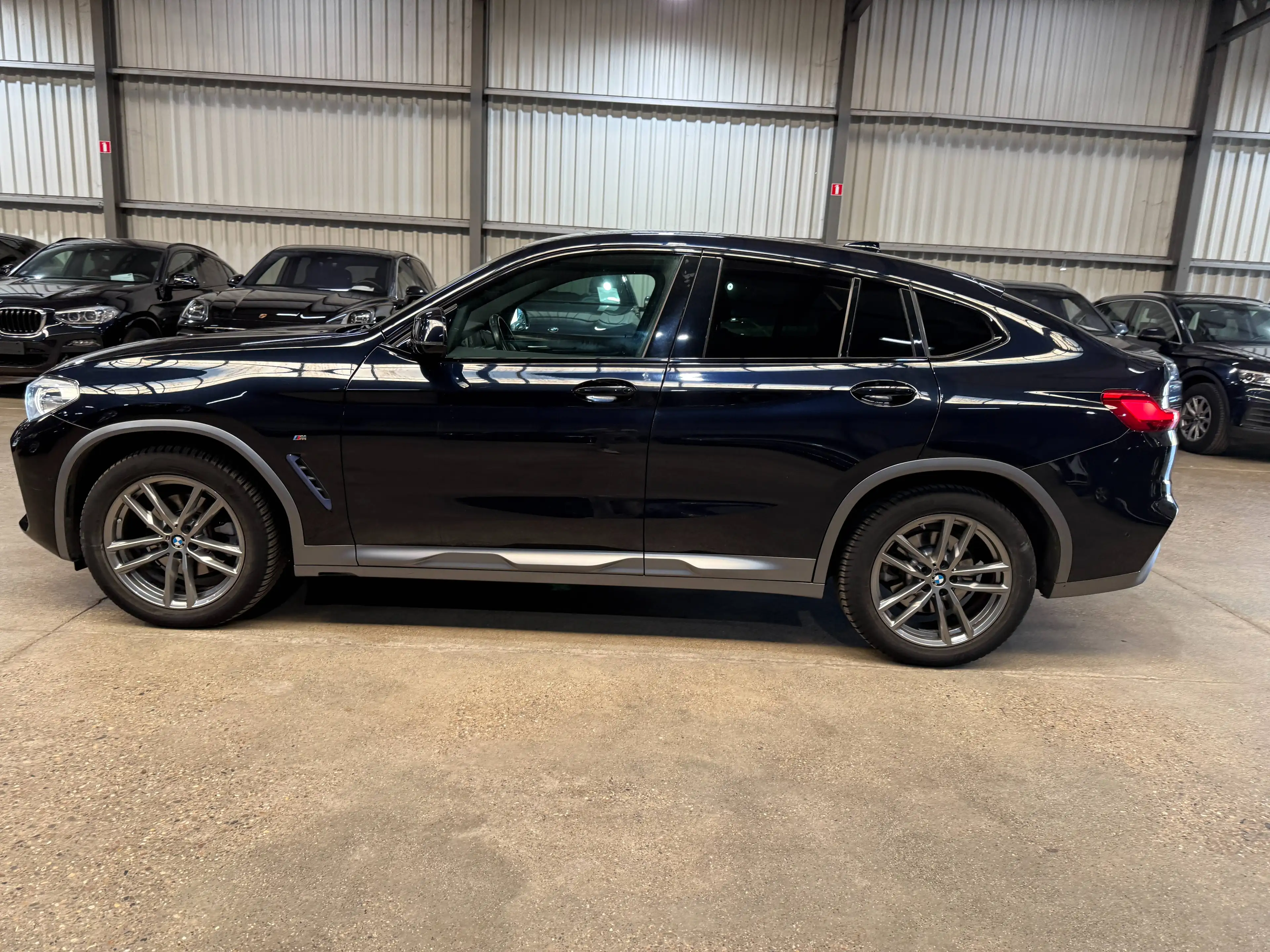 BMW X4 X4 2.0iA xDrive20 M-Pack — photo 4