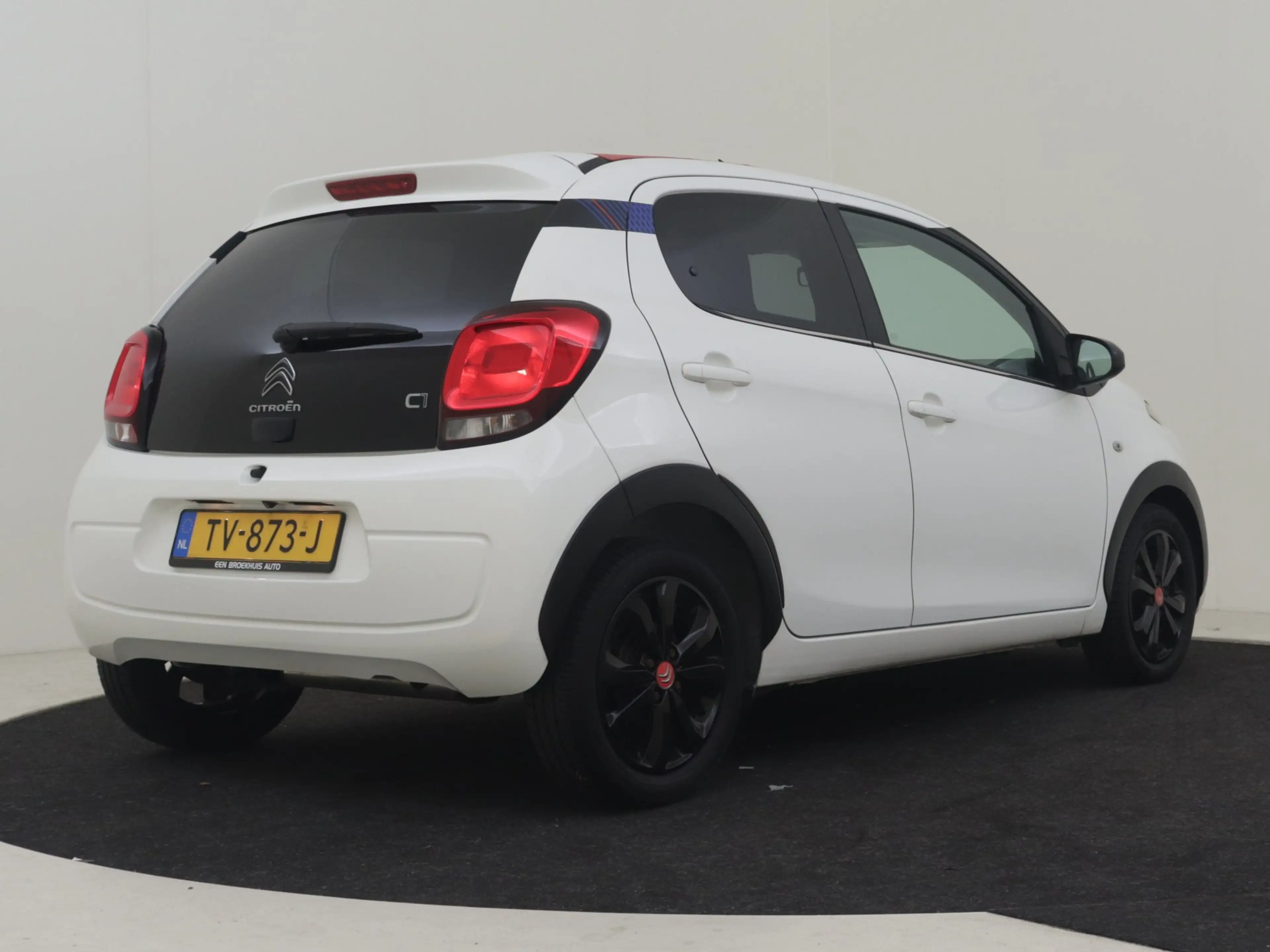 Citroen C1 1.0 VTi Airscape Urban Ride 72 PK | Cabrio-dak | A — photo 11