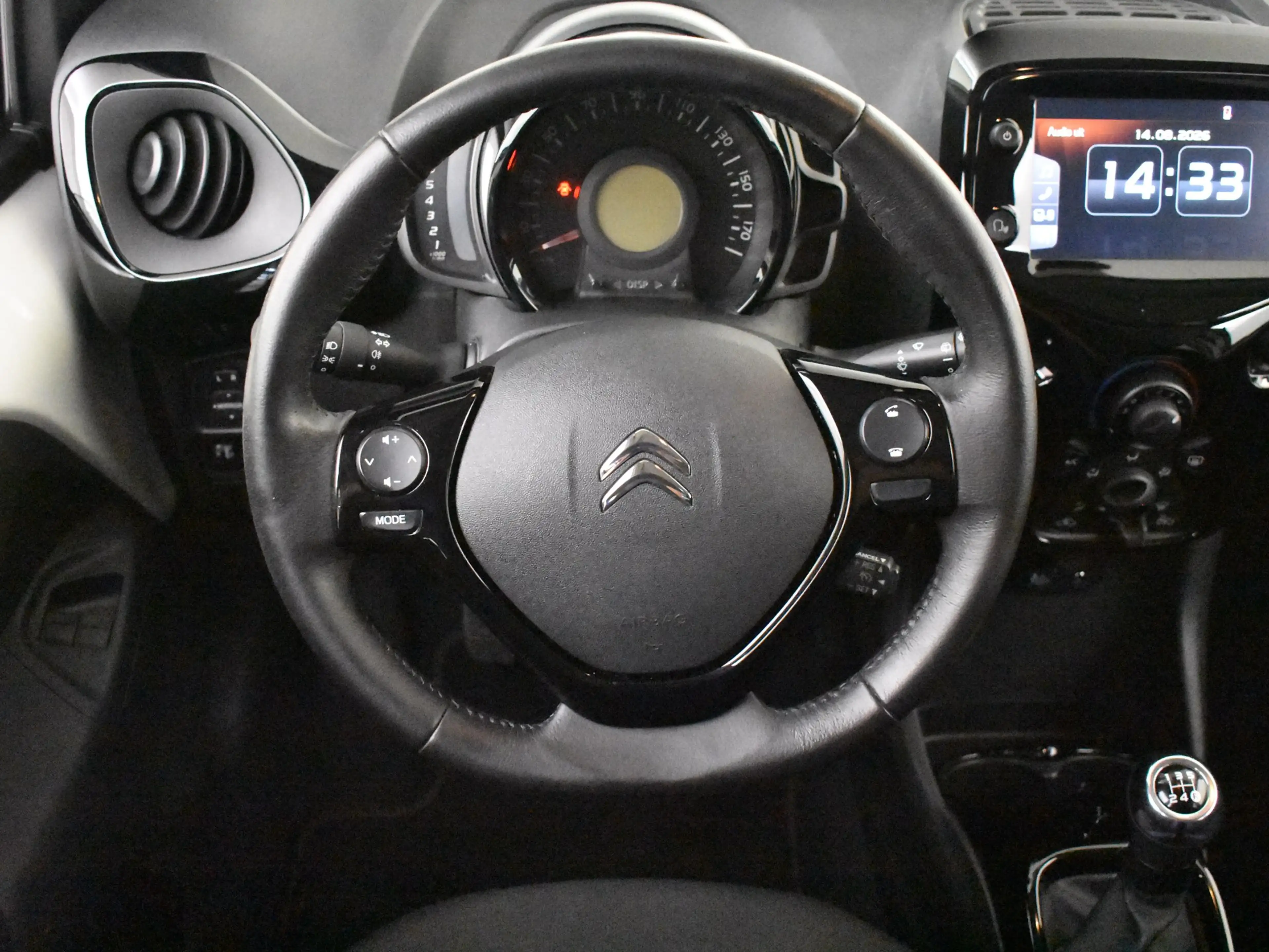Citroen C1 1.0 VTi Airscape Urban Ride 72 PK | Cabrio-dak | A — photo 12