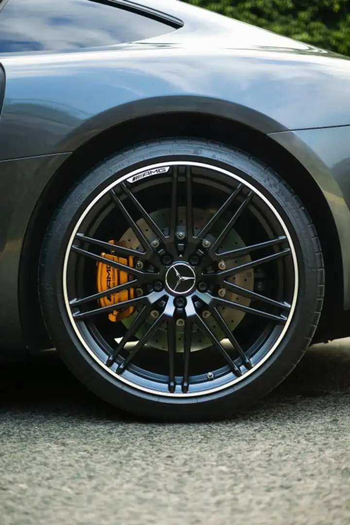 Mercedes-Benz AMG GT Coupé C Gris - 1