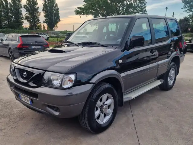 Nissan Terrano Terrano II 2000 5p 2.7 tdi Elegance