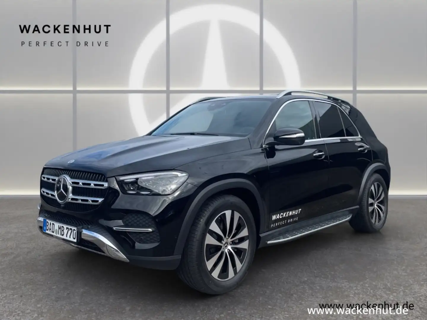 Mercedes-Benz GLE 300 d 4M AIRMATIC DISTR AHK MULTIBEAM PANO Negru - 1