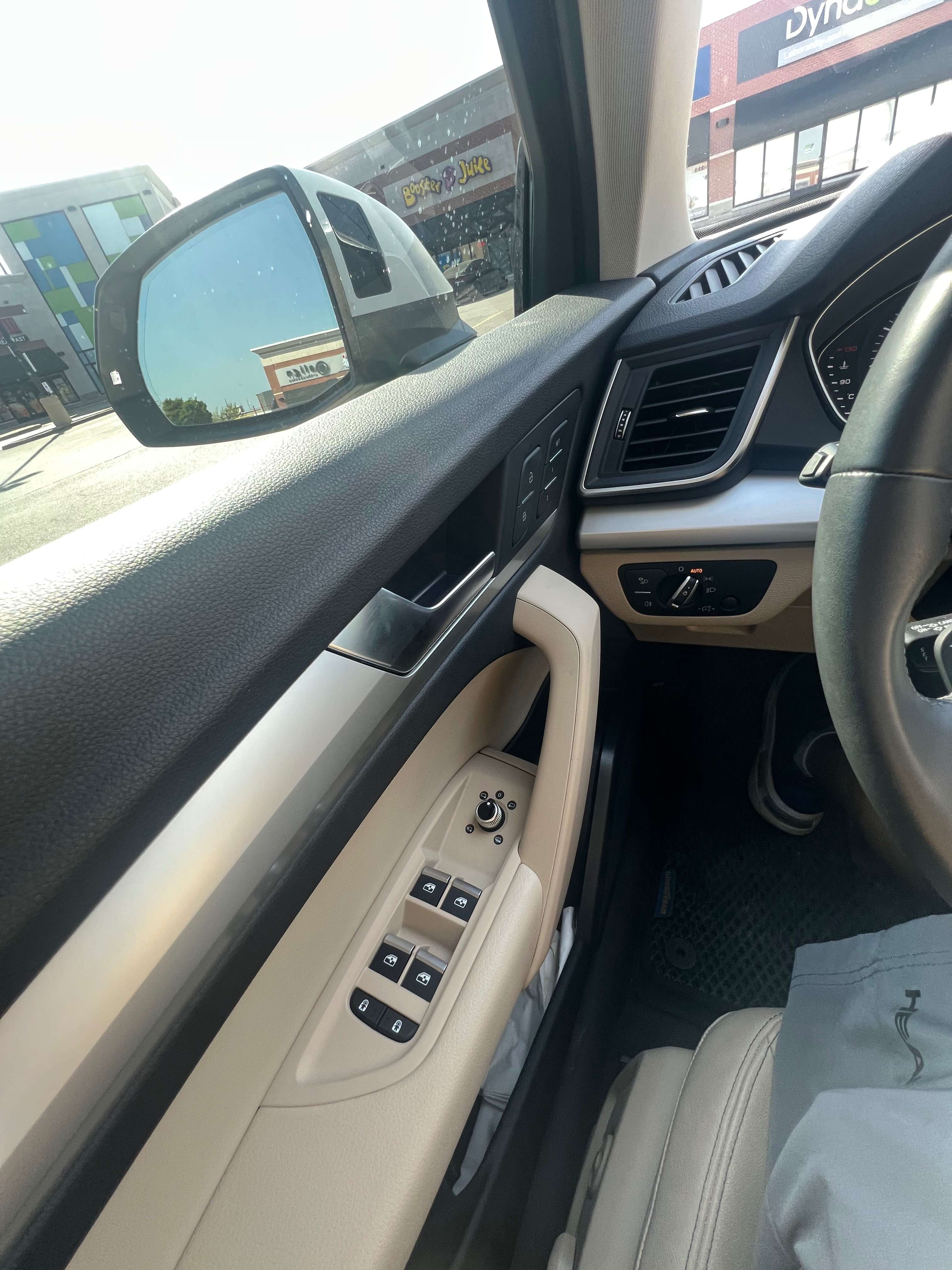2023 Audi Q5 Komfort thumb 23