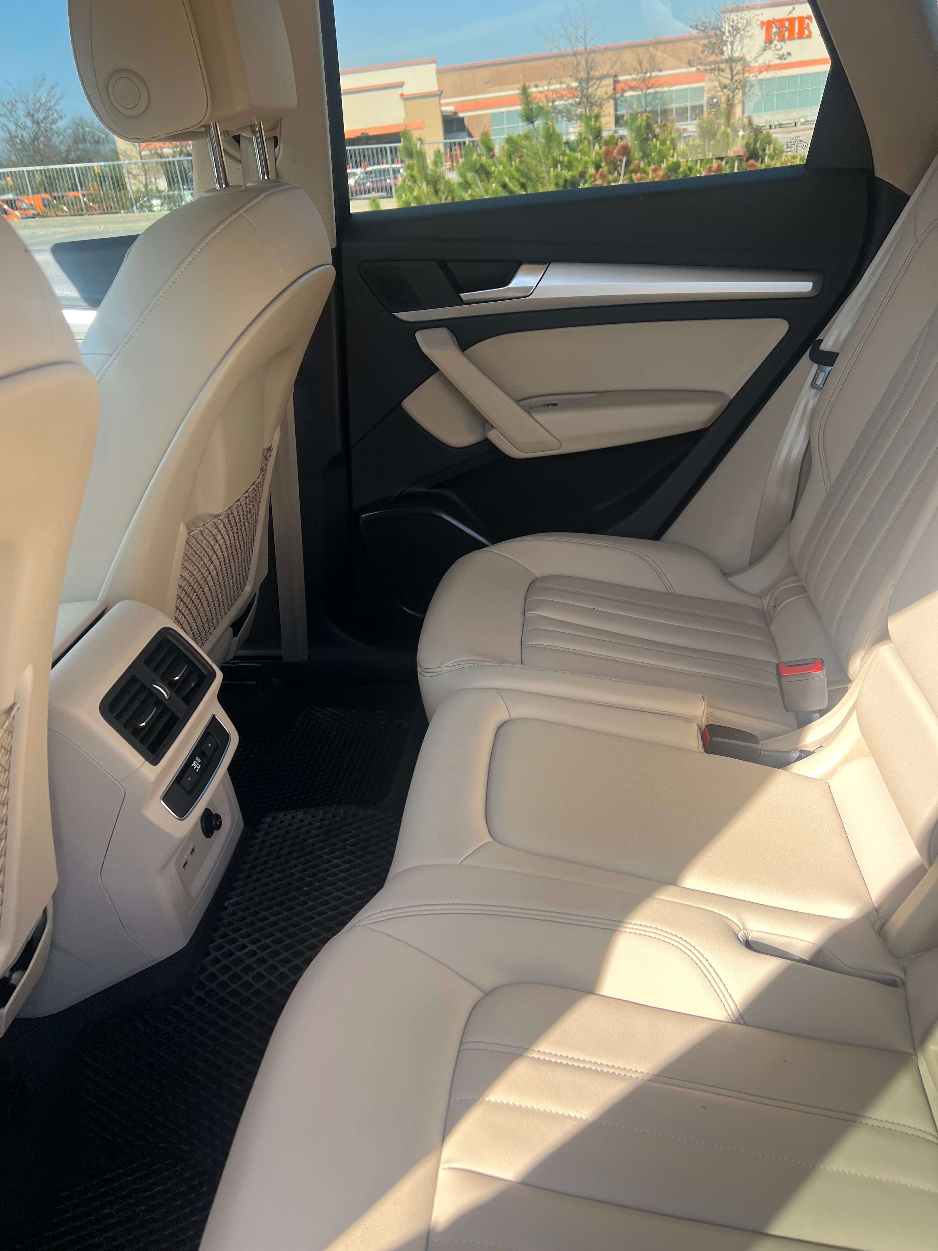 2023 Audi Q5 Komfort thumb 14