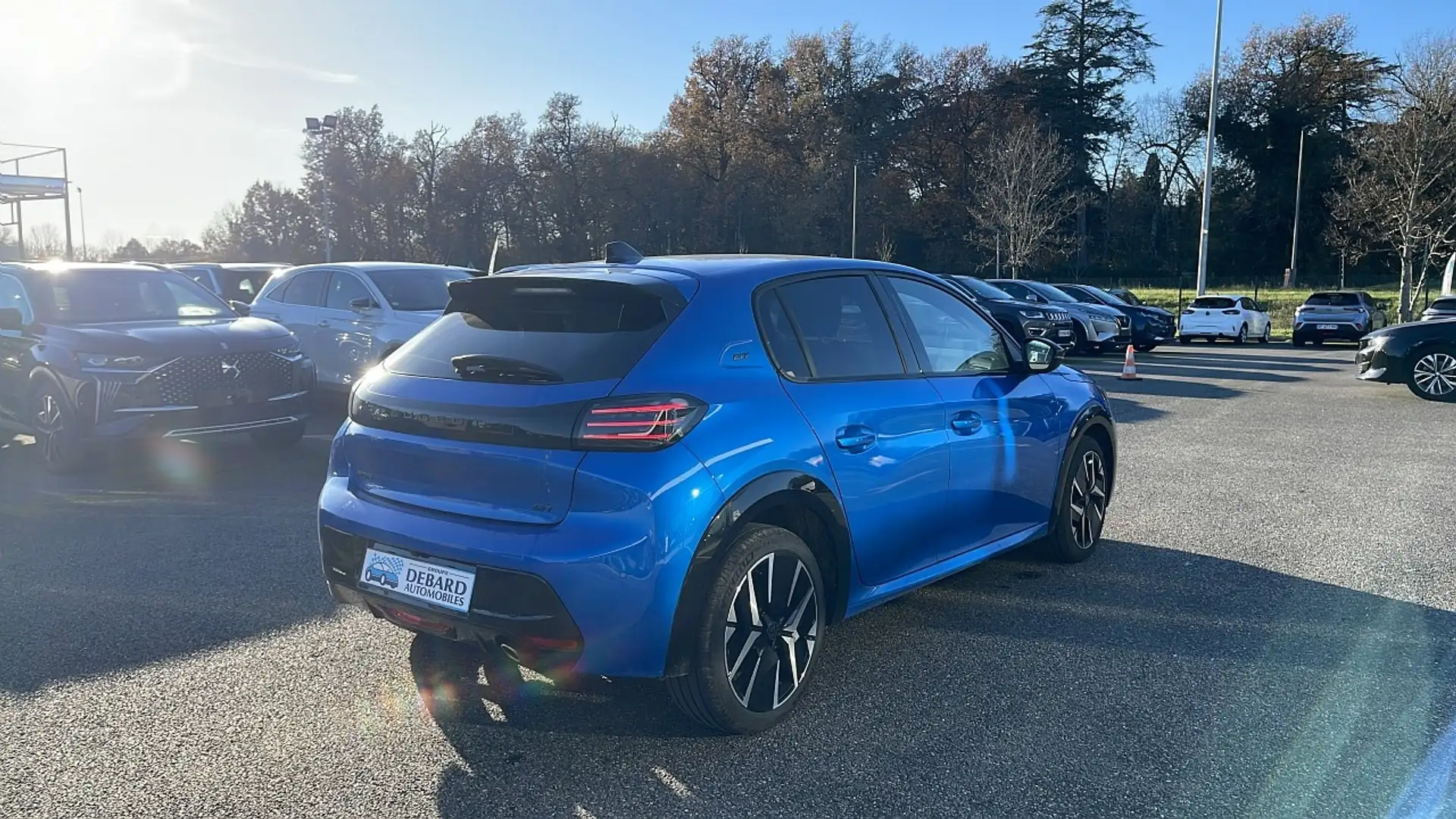Peugeot 208 1.2 PURETECH 100CH S\u0026S GT Bleu - 2