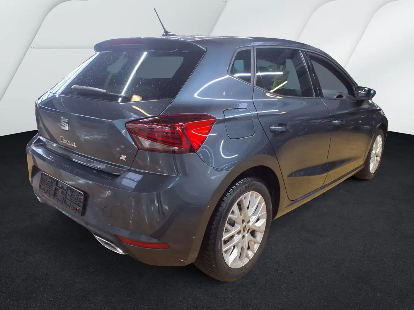 SEAT Ibiza FR 1.0 TSI DSG *LED*NAVI*ACC*PDC*CAM*SHZ* Grau - 2
