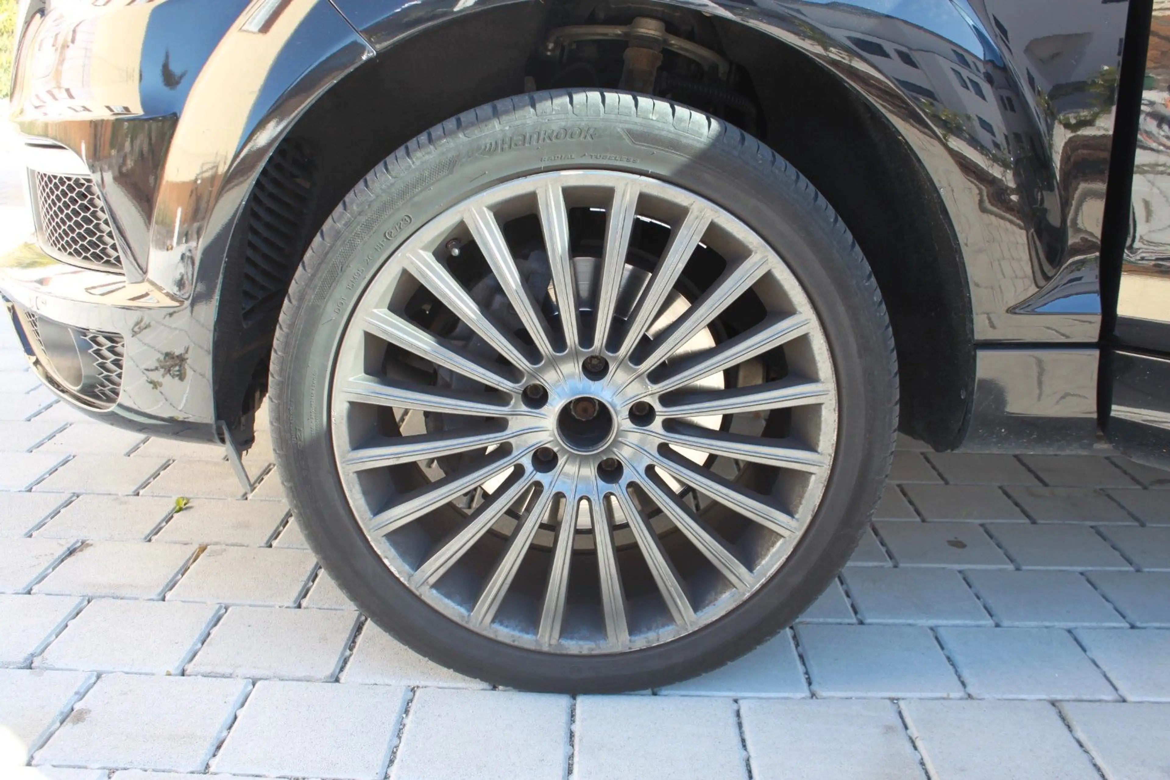 Audi Q7 3.0 TDI quattro — photo 25