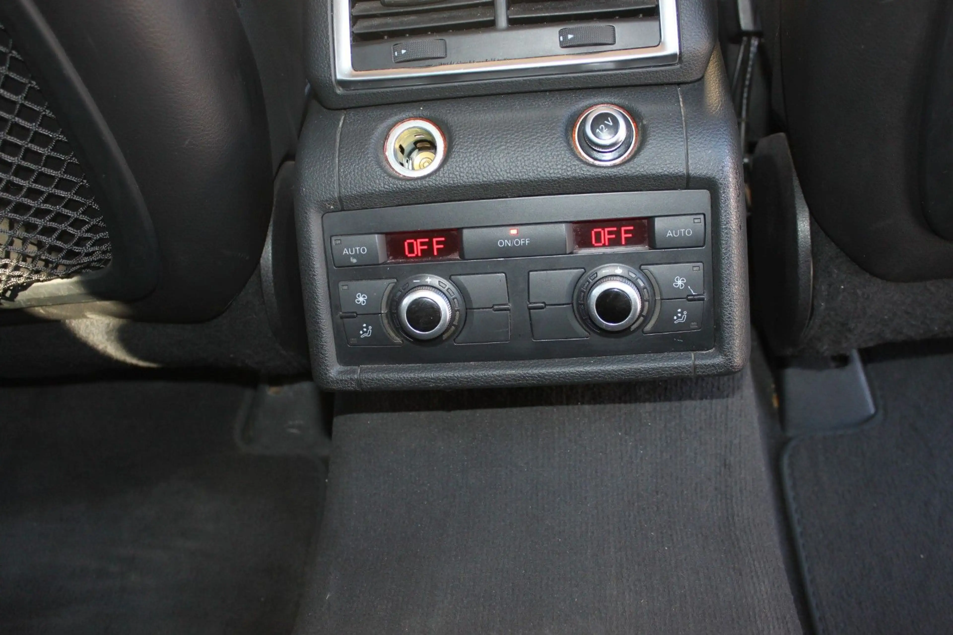 Audi Q7 3.0 TDI quattro — photo 15