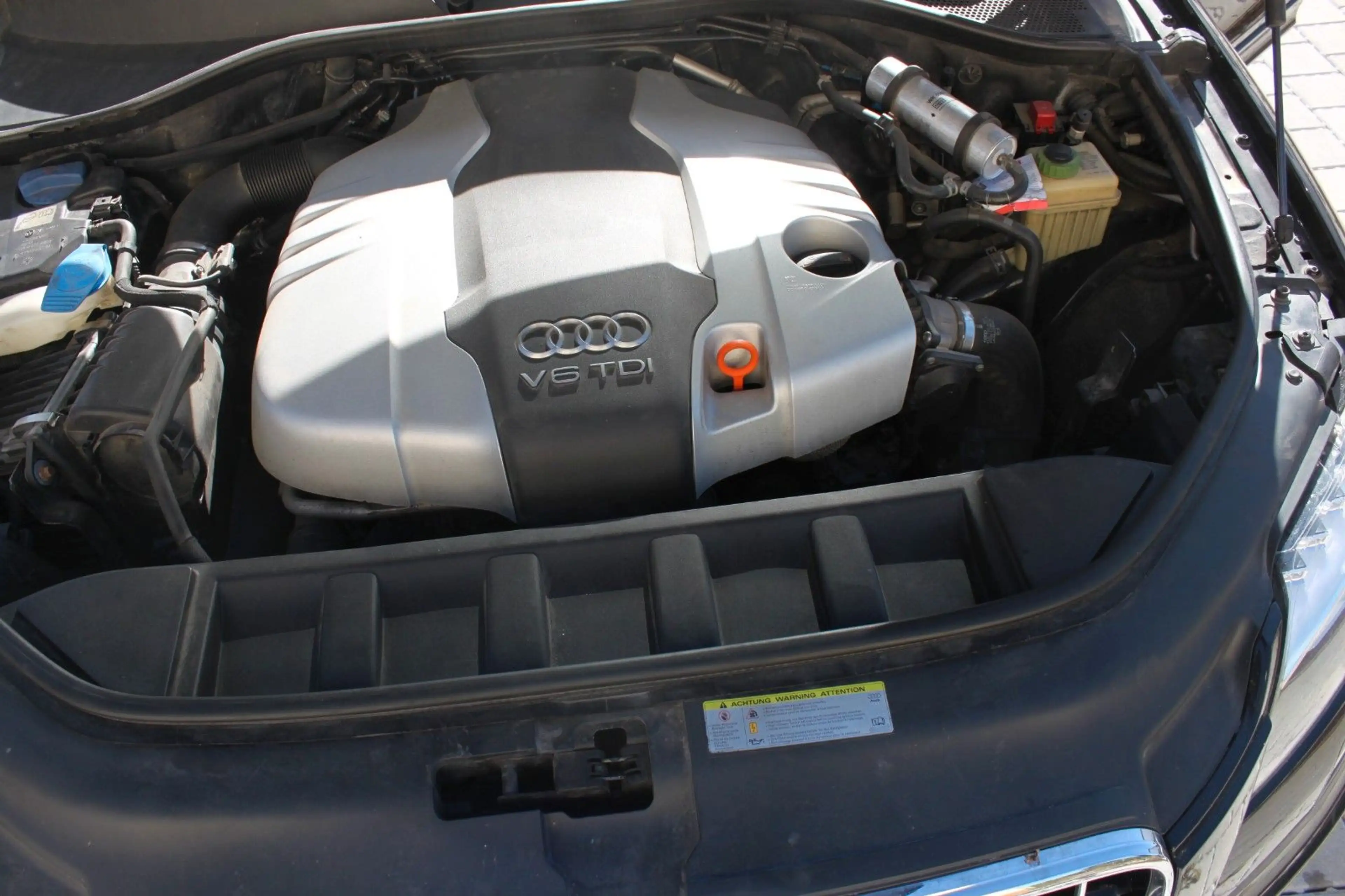 Audi Q7 3.0 TDI quattro — photo 26
