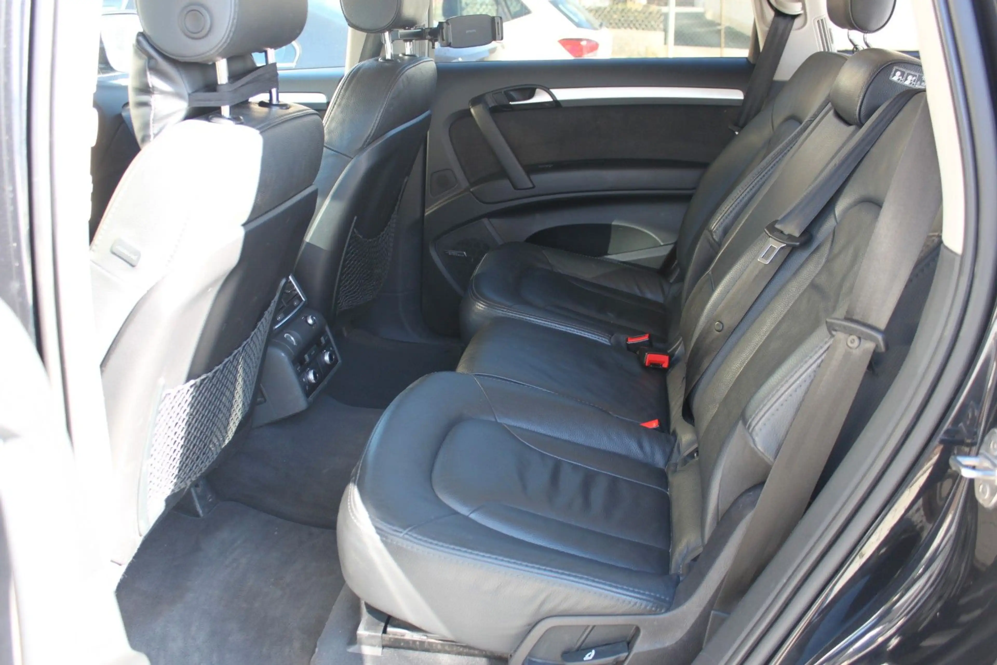 Audi Q7 3.0 TDI quattro — photo 8