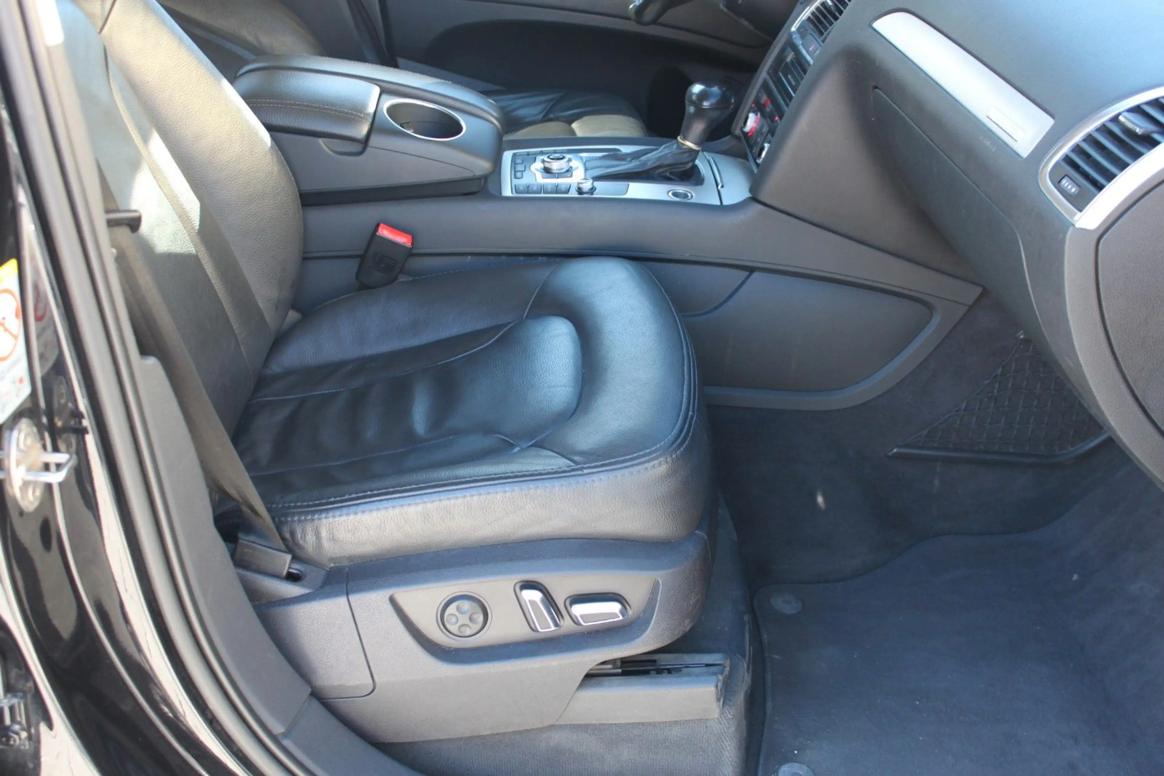 Audi Q7 3.0 TDI quattro — photo 7