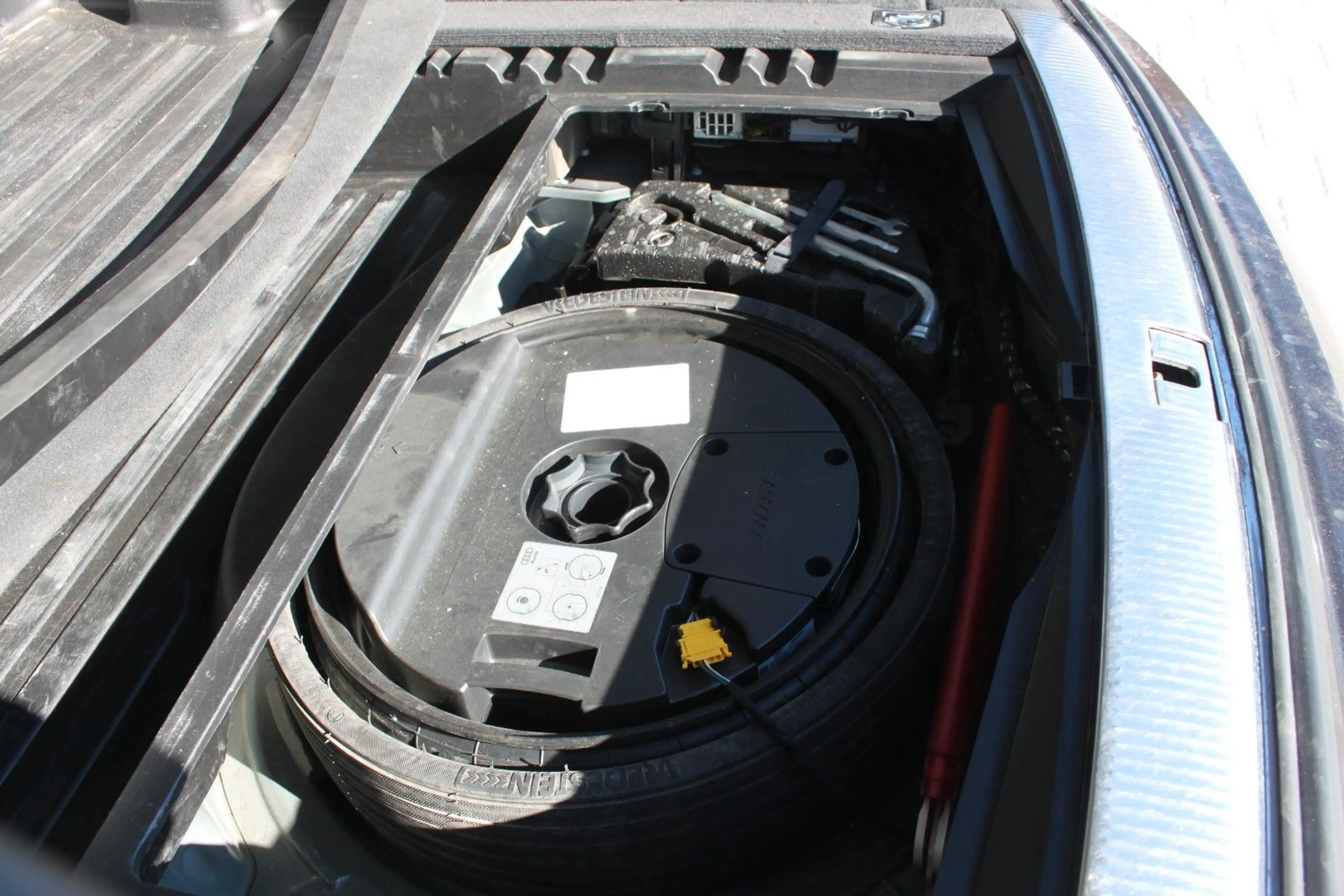 Audi Q7 3.0 TDI quattro — photo 18