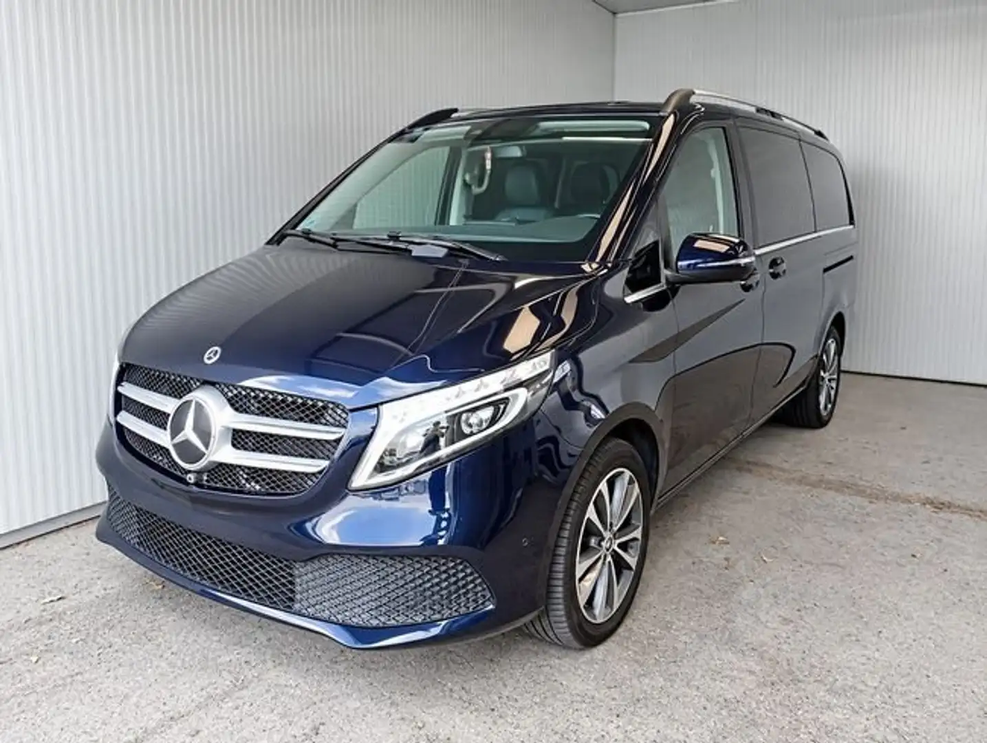 Mercedes-Benz V 250D AVANTAGARDE LARGO 9G-DCT Azul - 2