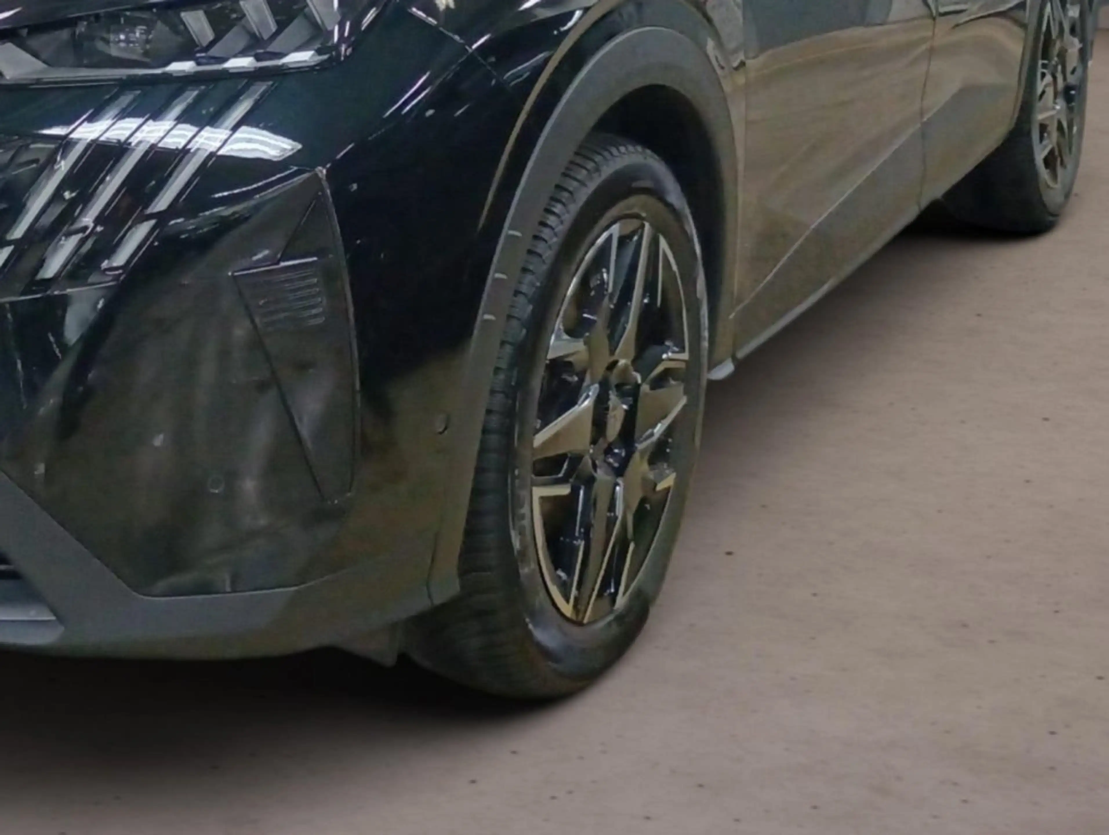 Peugeot 5008 GT Hybrid 7-Sitzer 145 e-DSC6 LP € 51.813,- — photo 11