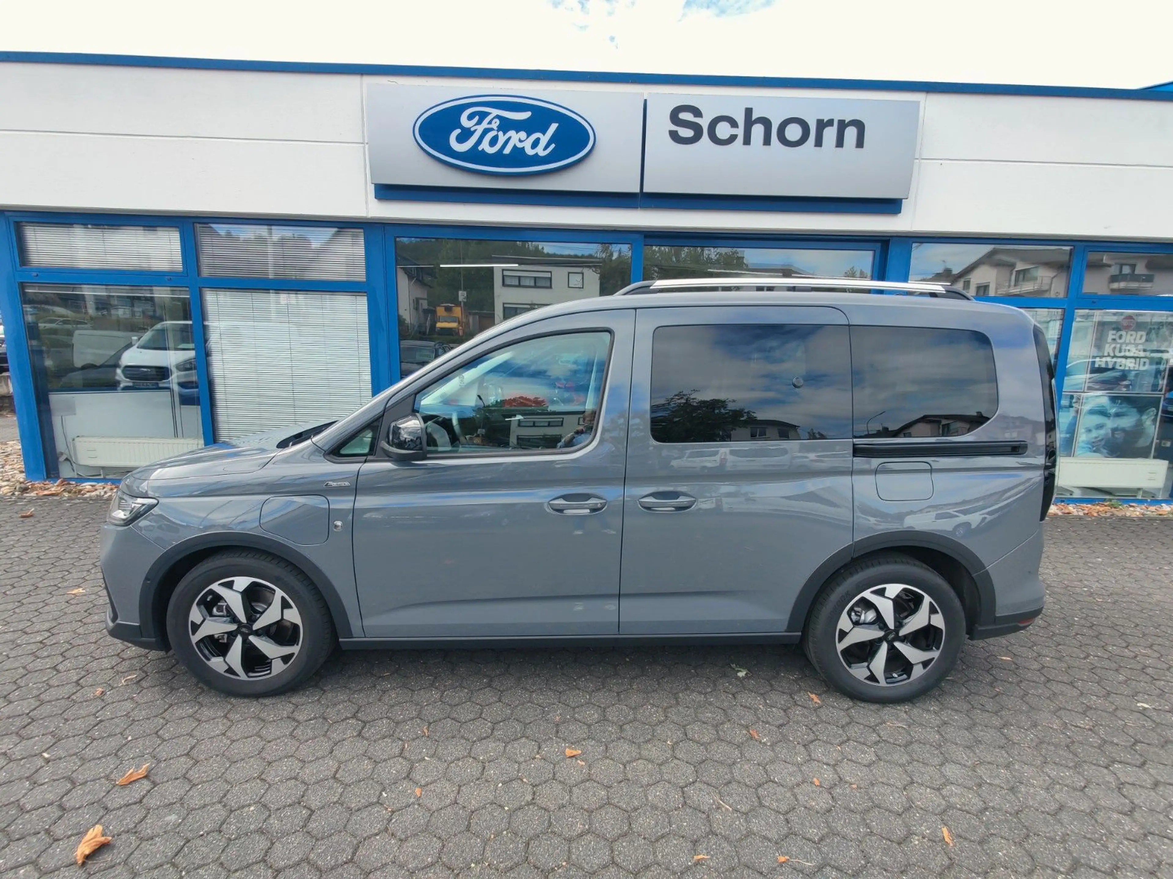 Ford Tourneo Connect Active — photo 4