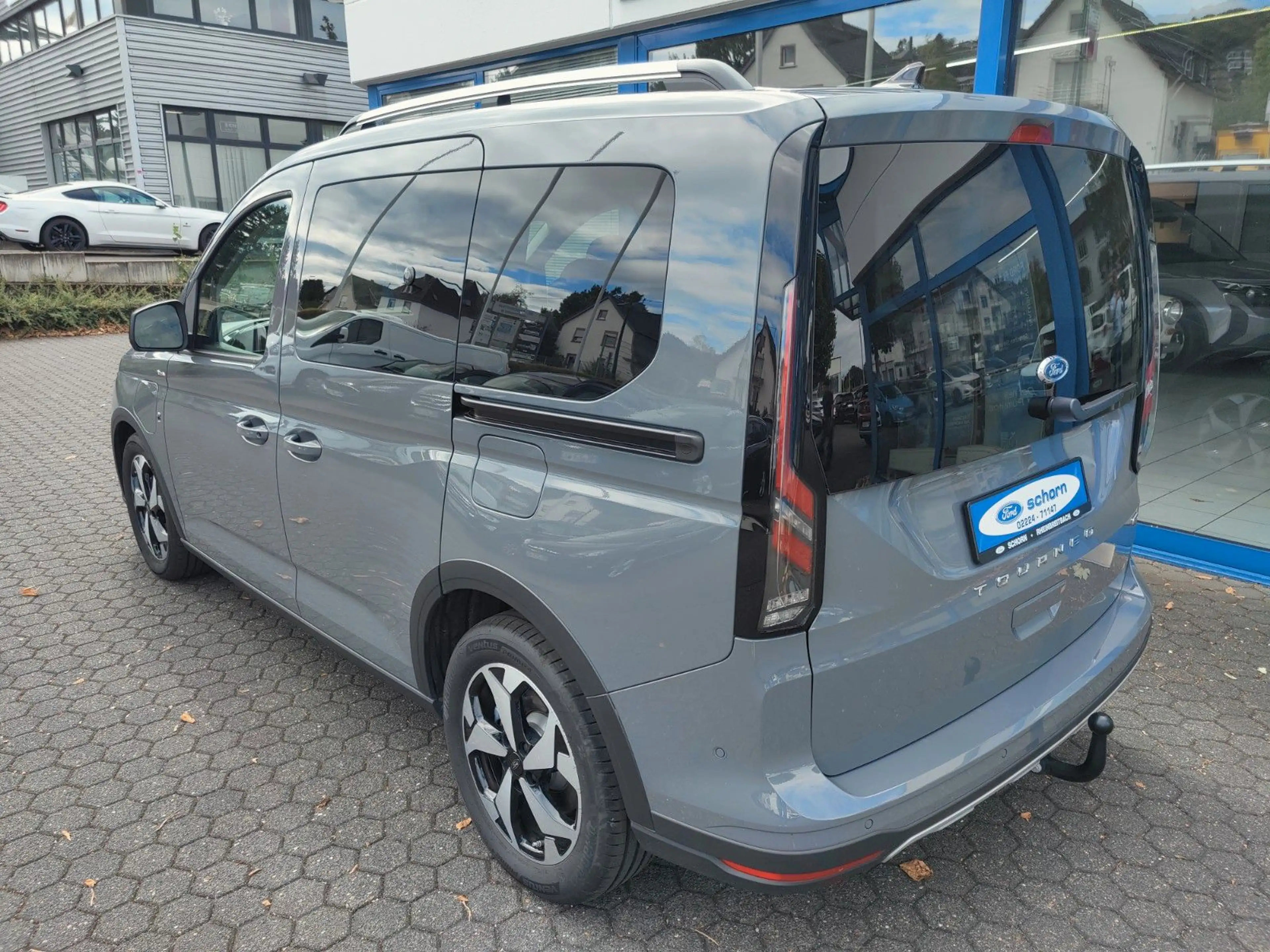 Ford Tourneo Connect Active — photo 5