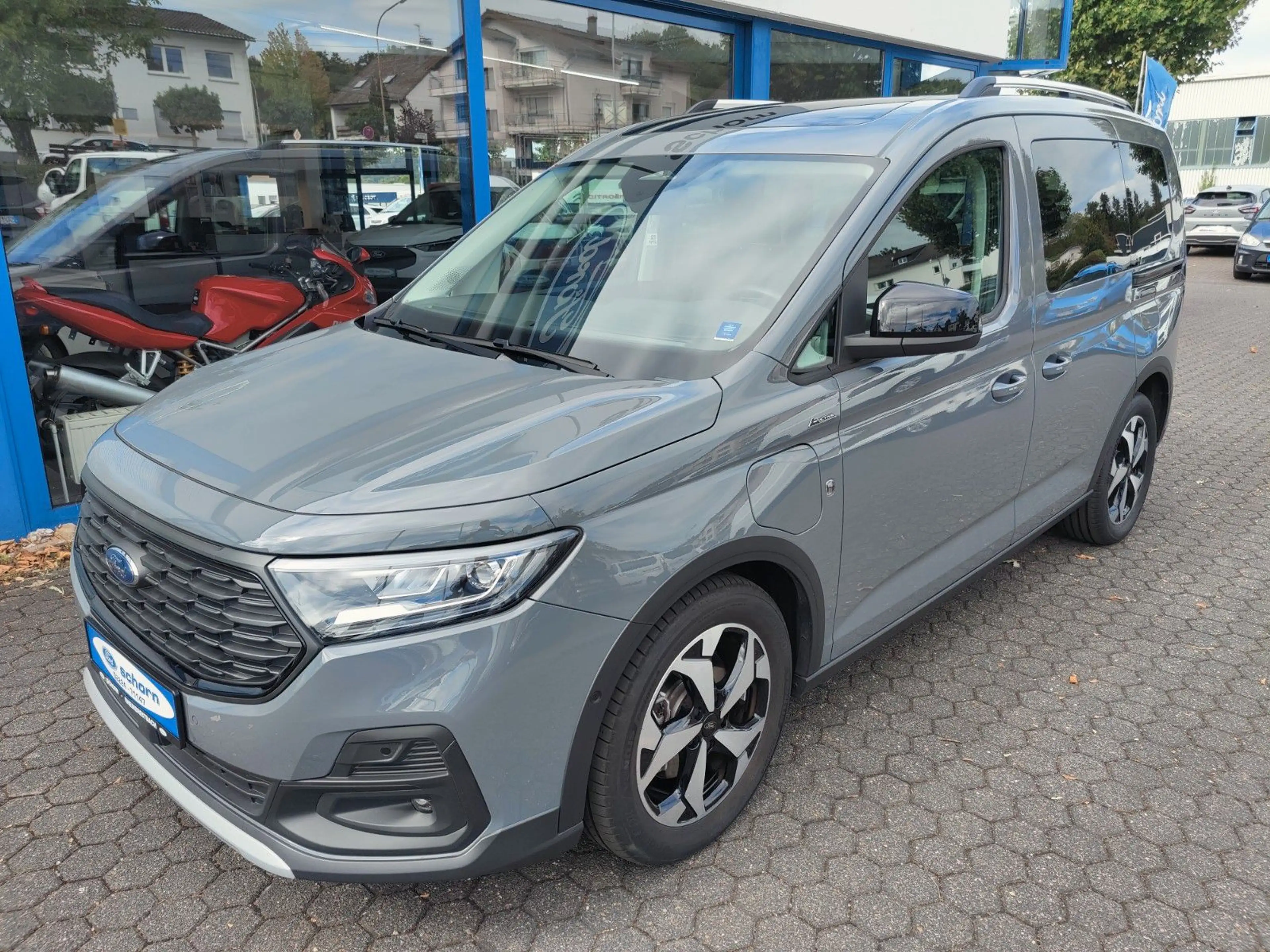 Ford Tourneo Connect Active — photo 3