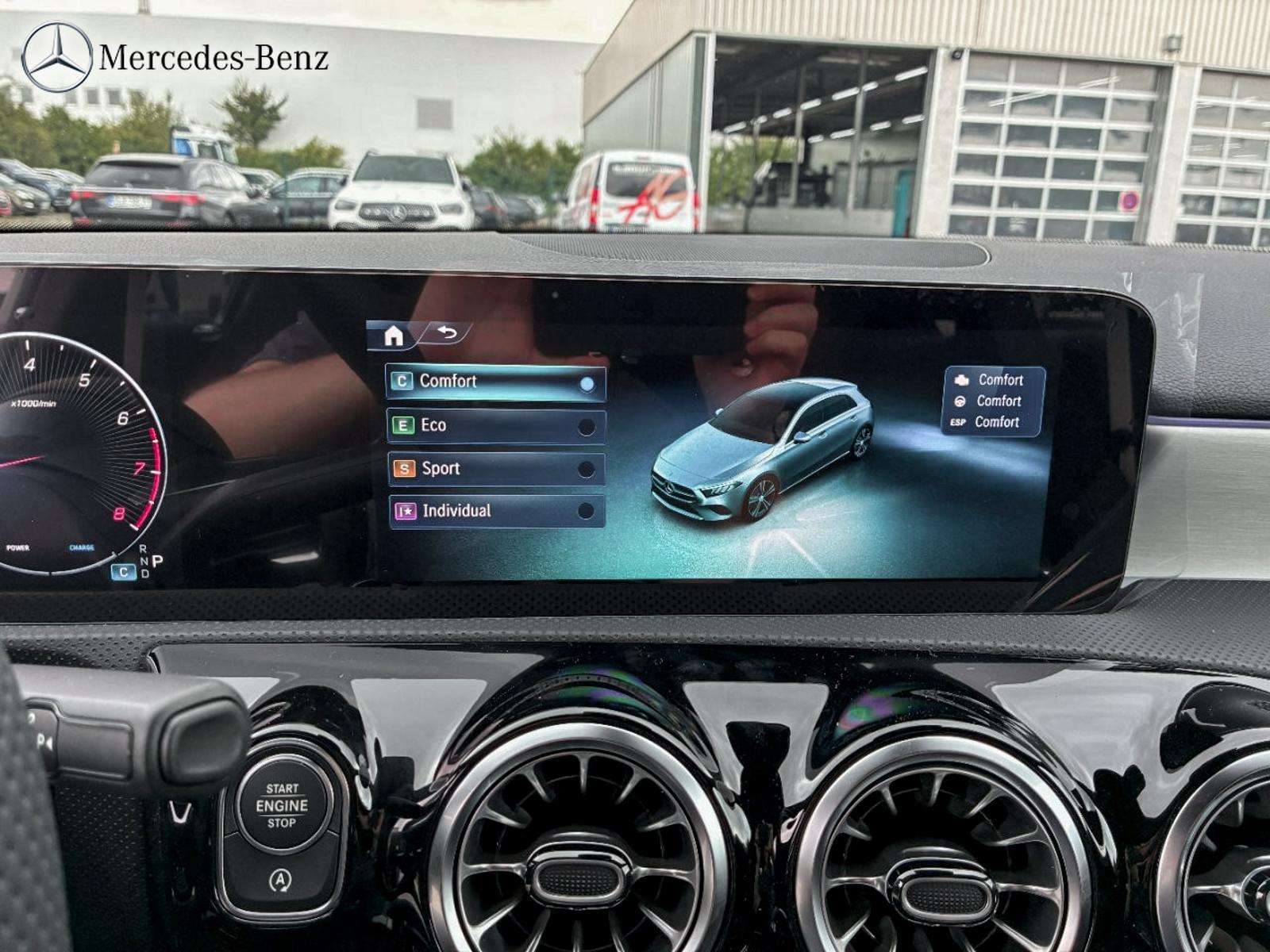 Mercedes-Benz A 180