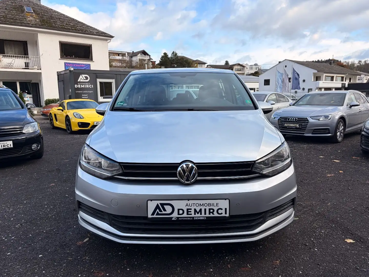 Volkswagen Touran Trendline BMT/Start-Stopp*7 Sitzer+NAVI* Silber - 2