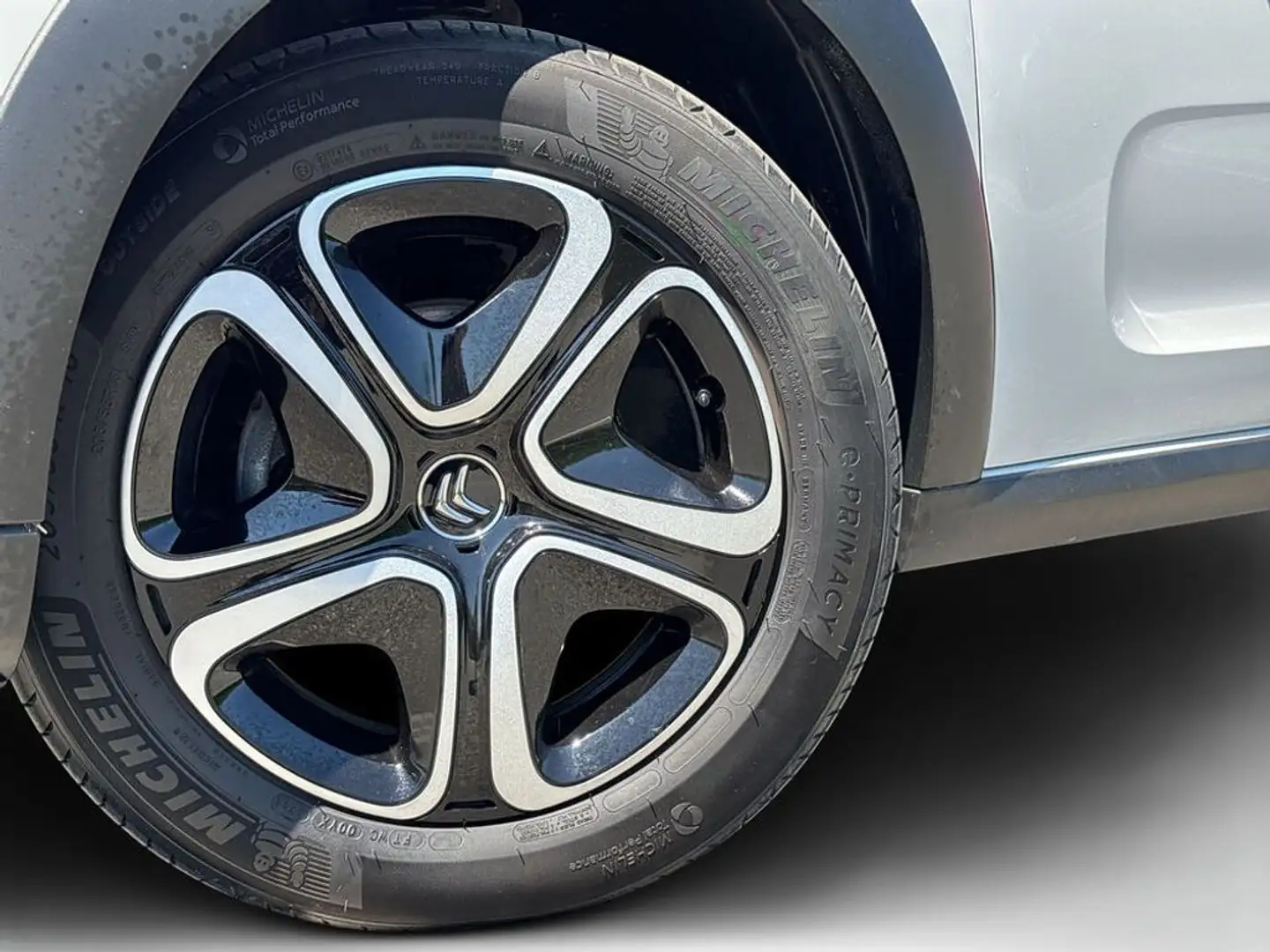 Citroen C3 BlueHDi 100 S&S 6-Gang-Manuell Feel Weiß - 2