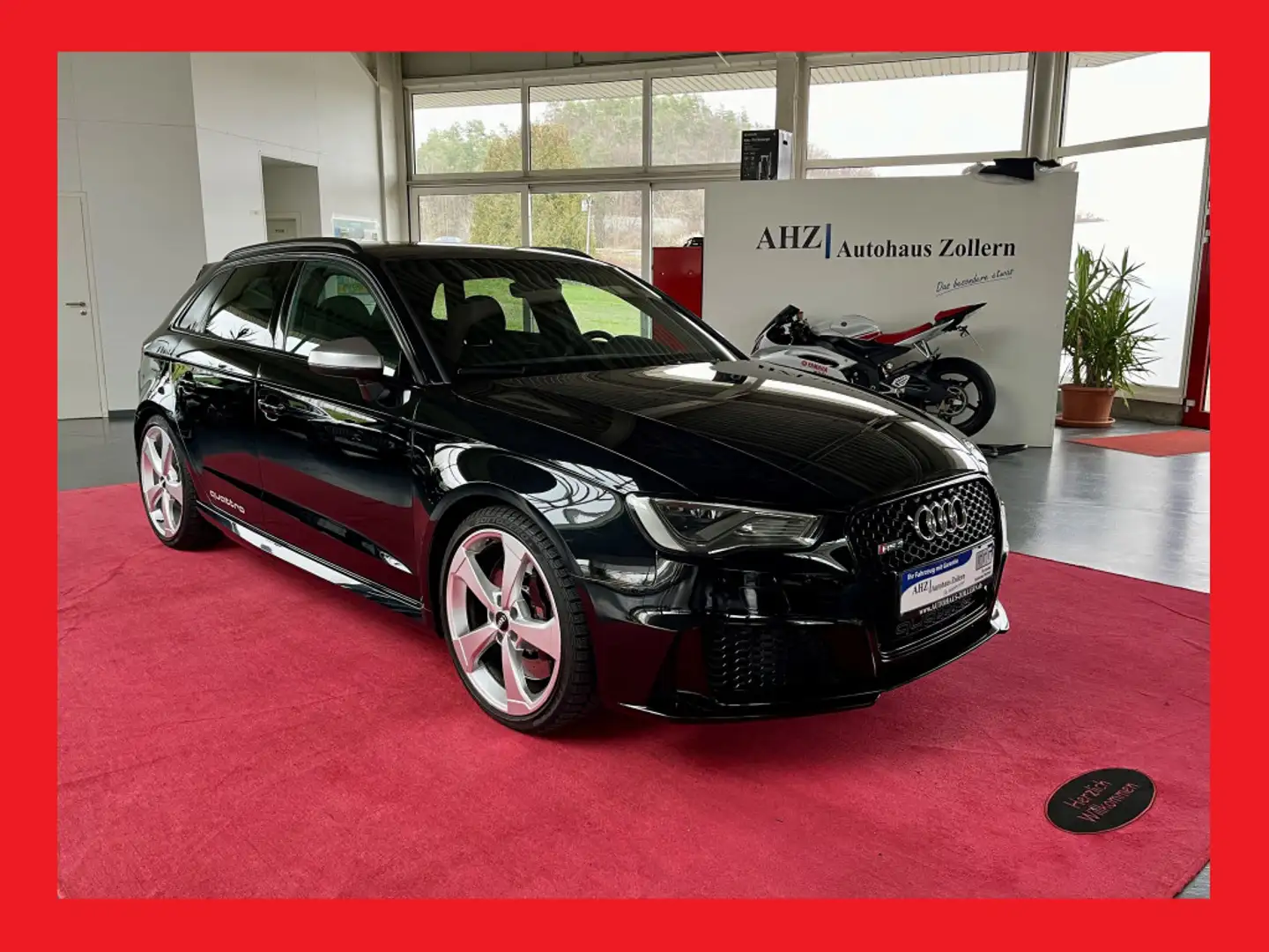 Audi RS3 2.5 TFSI quattro RS AGA Magr. Navi LED B&O Schwarz - 1