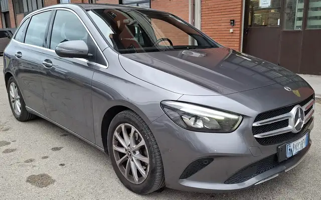 Mercedes-Benz B 200 B 200 d Automatic Executive