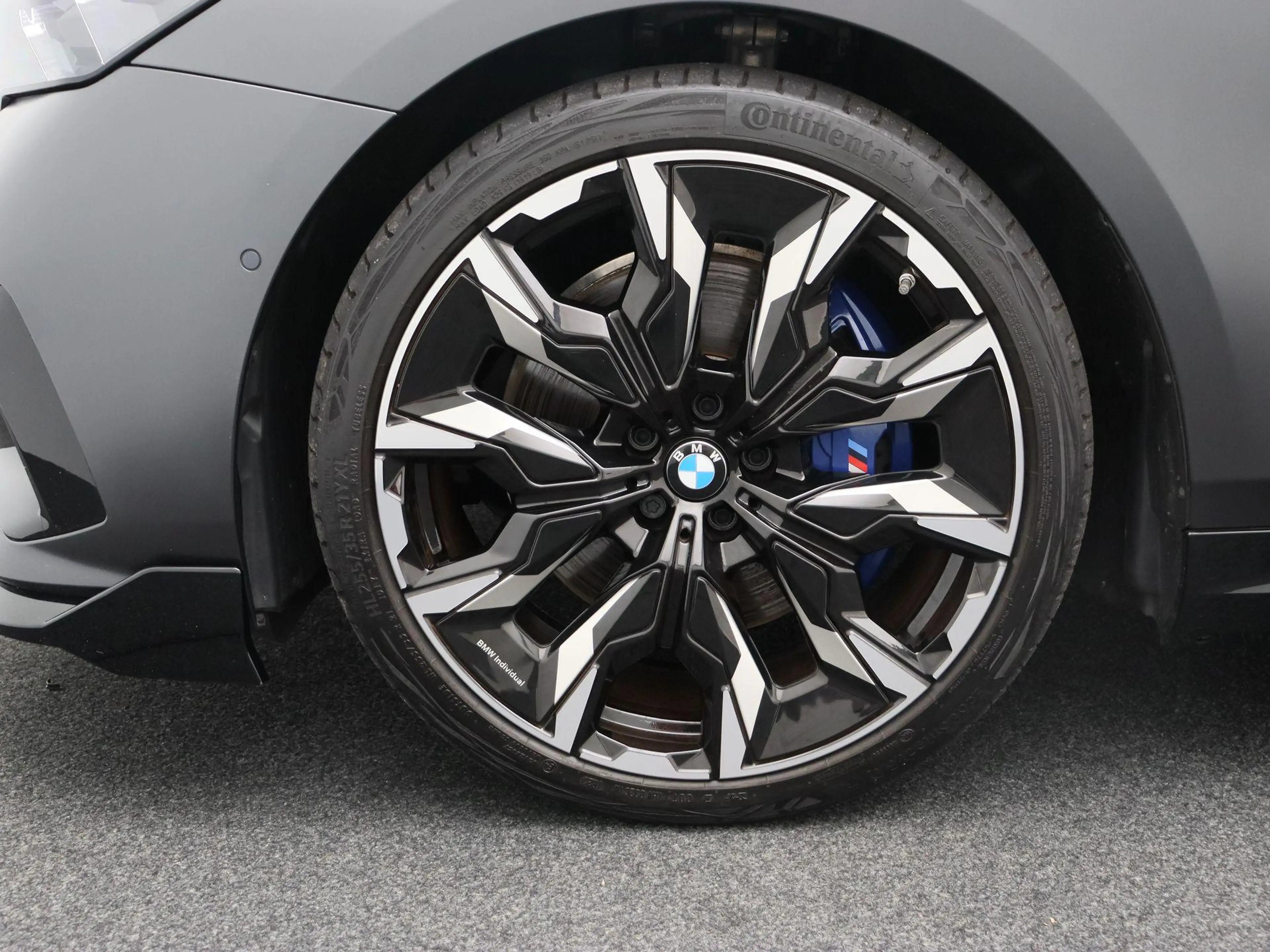 BMW i5 Touring eDrive40 | M Sportpakket Pro | Innovation — photo 8