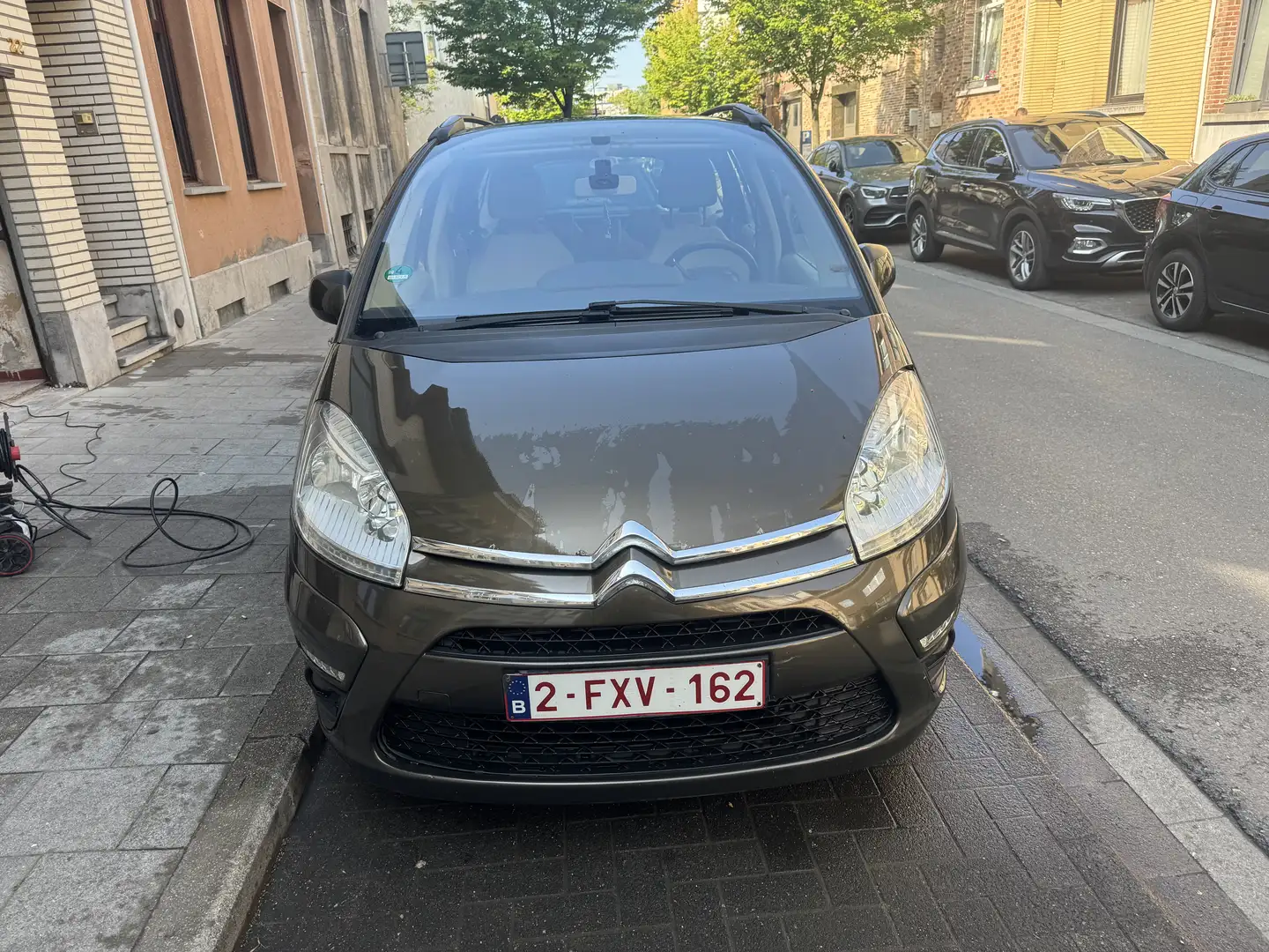 Citroen Grand C4 Picasso 1.6 e-HDi FAP EGS6 (7-Sitzer) Exclusive - 1