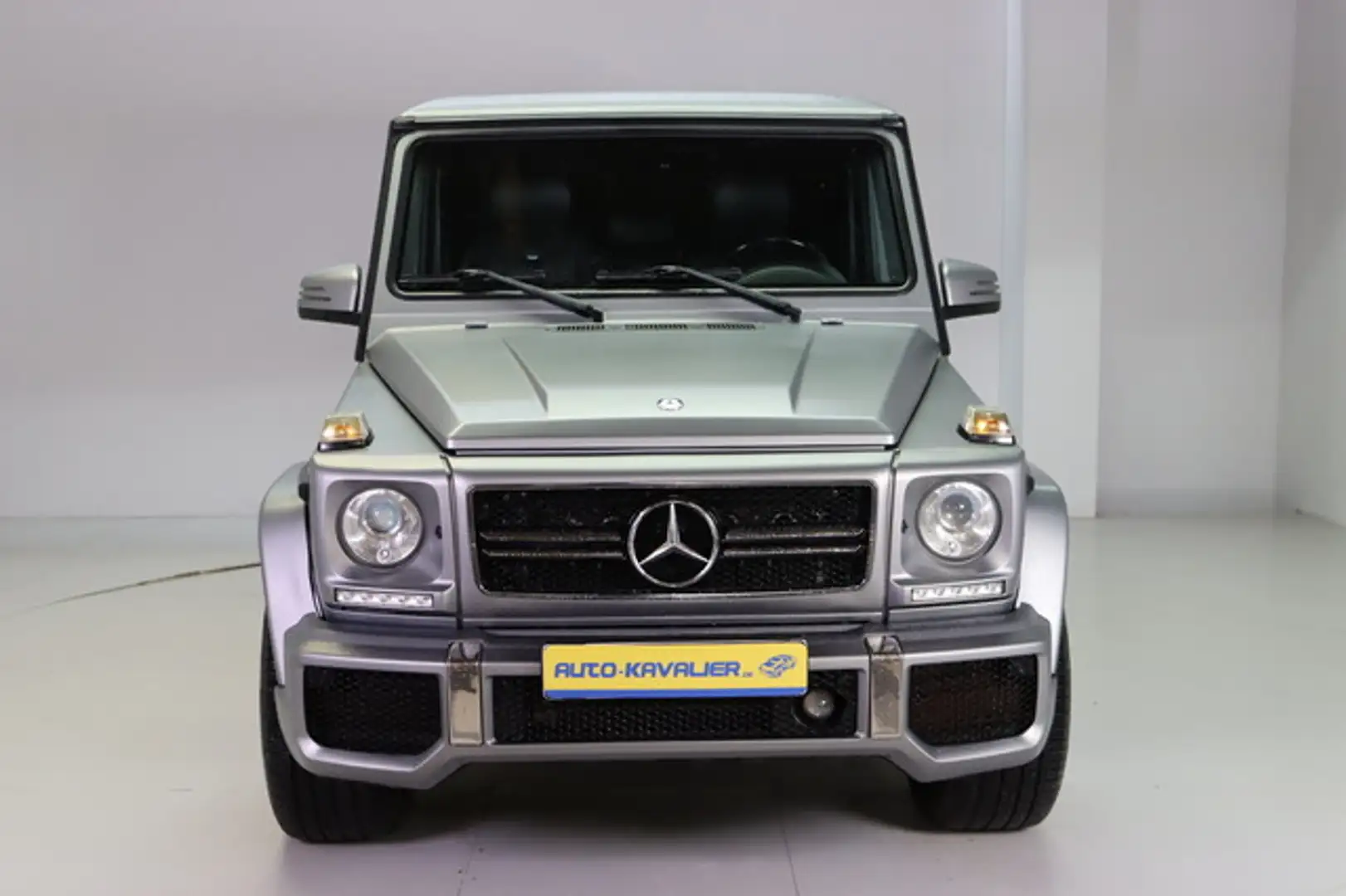 Mercedes-Benz G 55 AMG G AMG. 4x Sitzhzg * Lenkradhzg * Designo * Šedá - 2