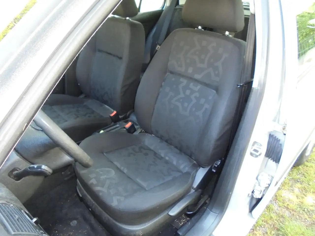 Volkswagen GOLF IV 1,4 !!!!TÜV NEU!!!! 16V Klima 4 Türig, foto 10
