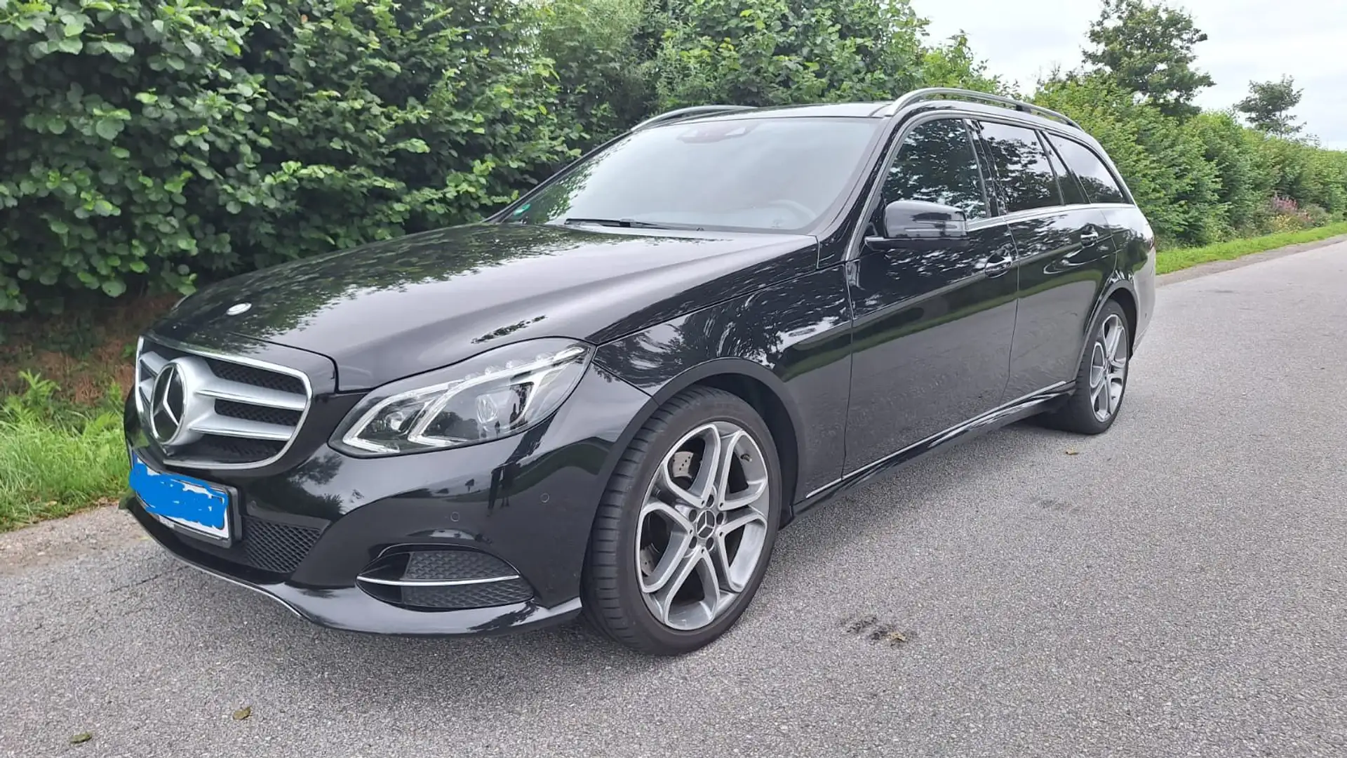 Mercedes-Benz E 300 E 300 T BlueTEC HYBRID 7G-TRONIC Black - 2