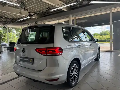 Annonce voiture d'occasion Volkswagen Touran - CARADIZE