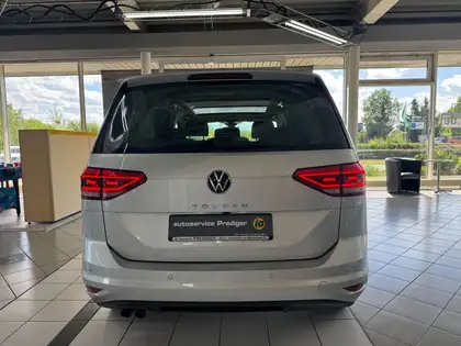 Annonce voiture d'occasion Volkswagen Touran - CARADIZE