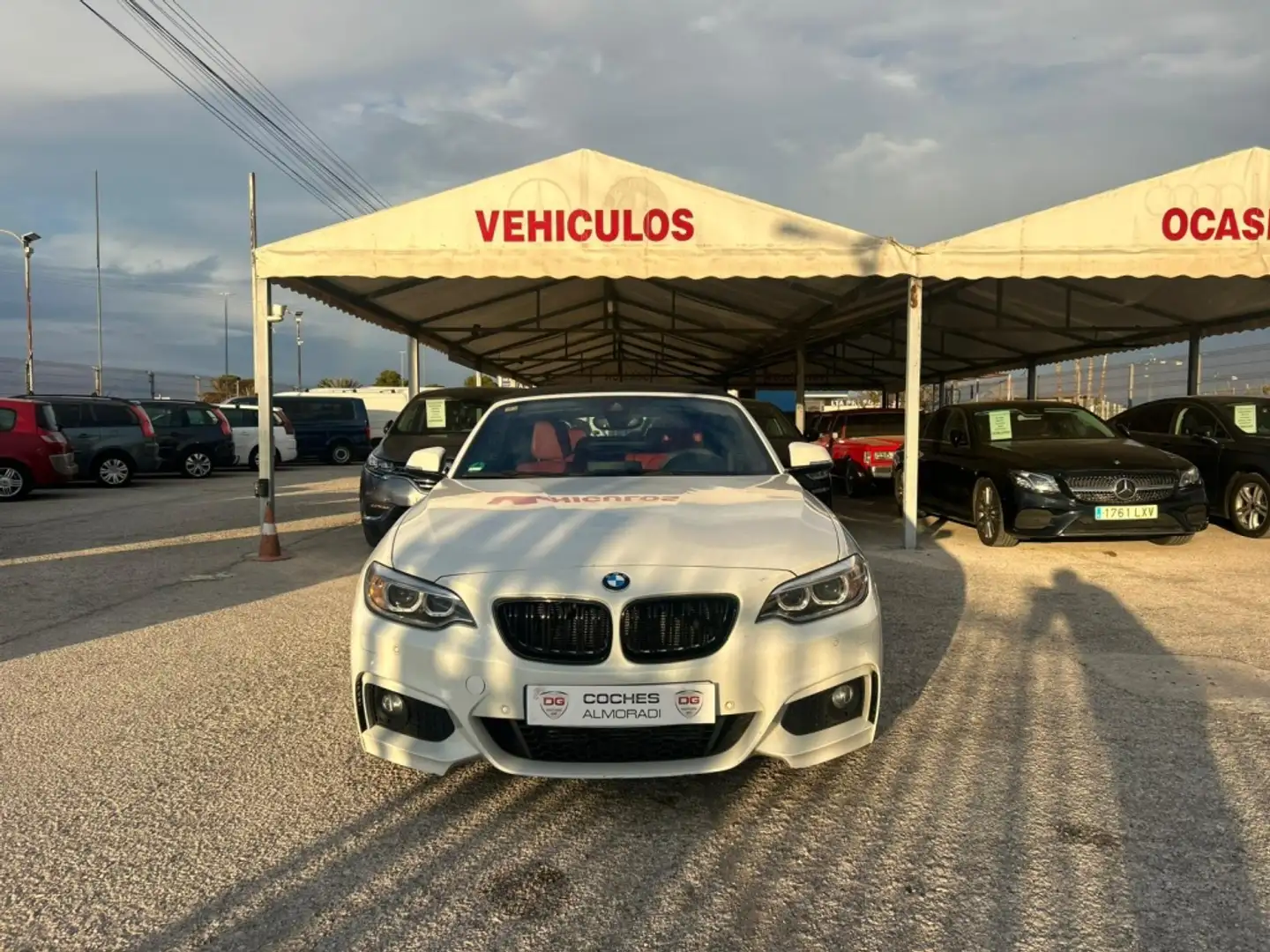 BMW 220 220dA Cabrio Blanco - 1