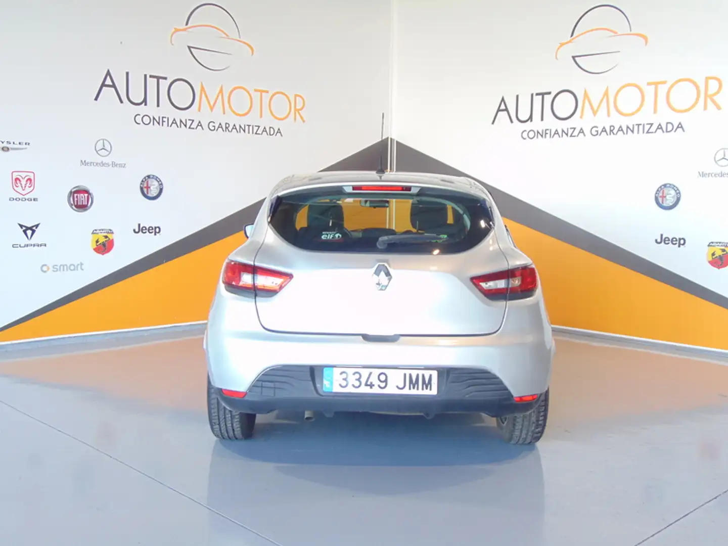 Renault Clio 1.5dCi eco2 Energy Business 75 Grau - 2