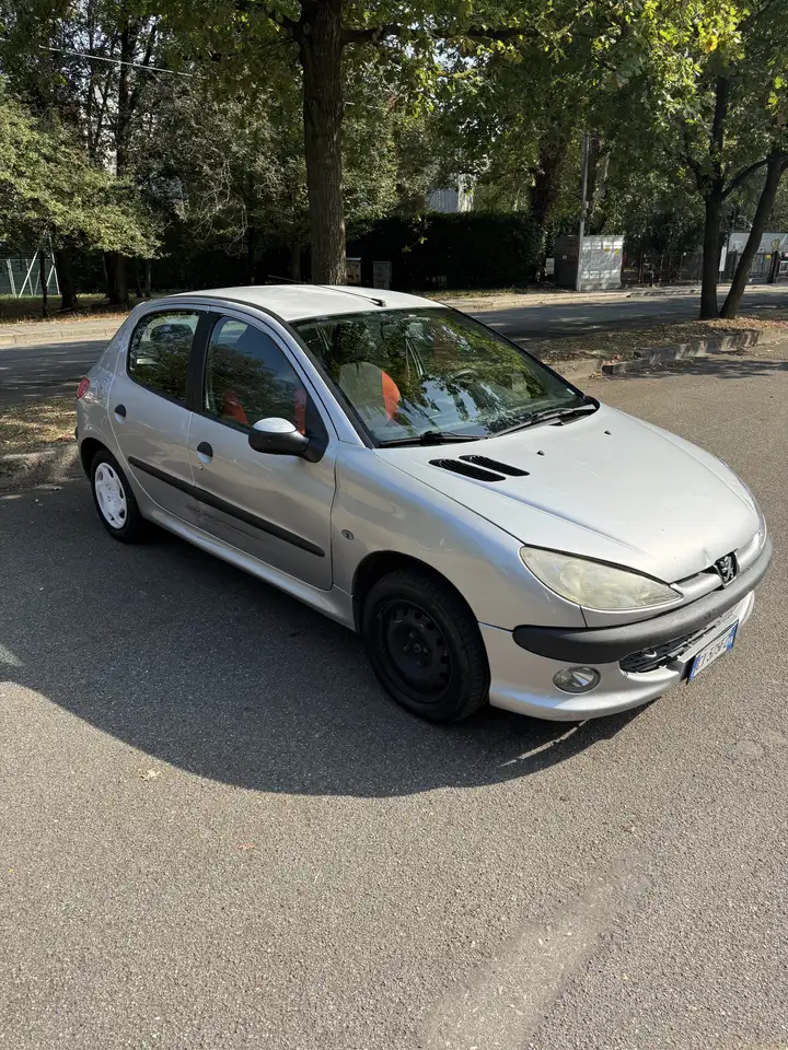 Peugeot 206 5p 1.1 XR, foto 6