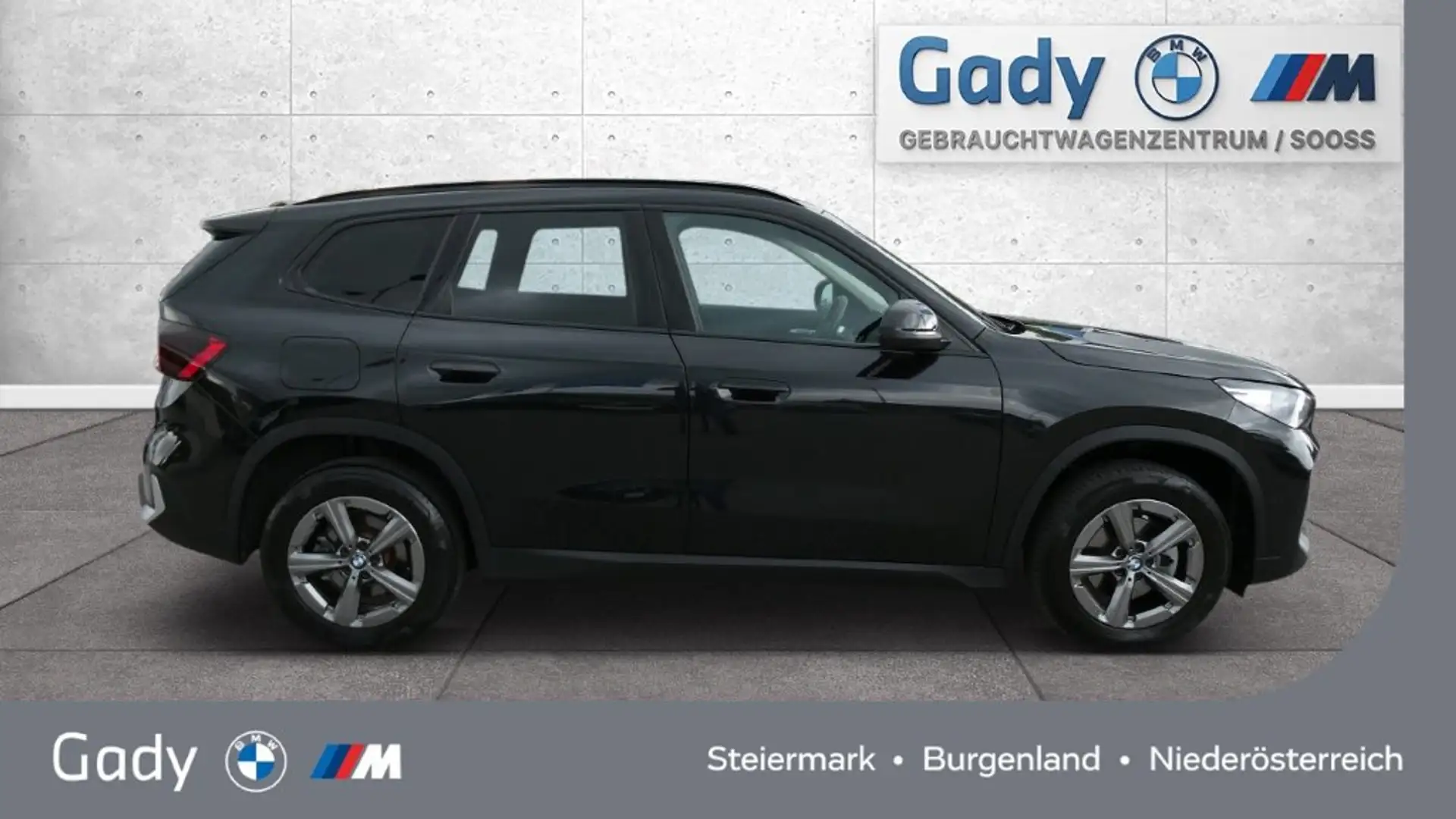 BMW X1 xDrive20d Schwarz - 2