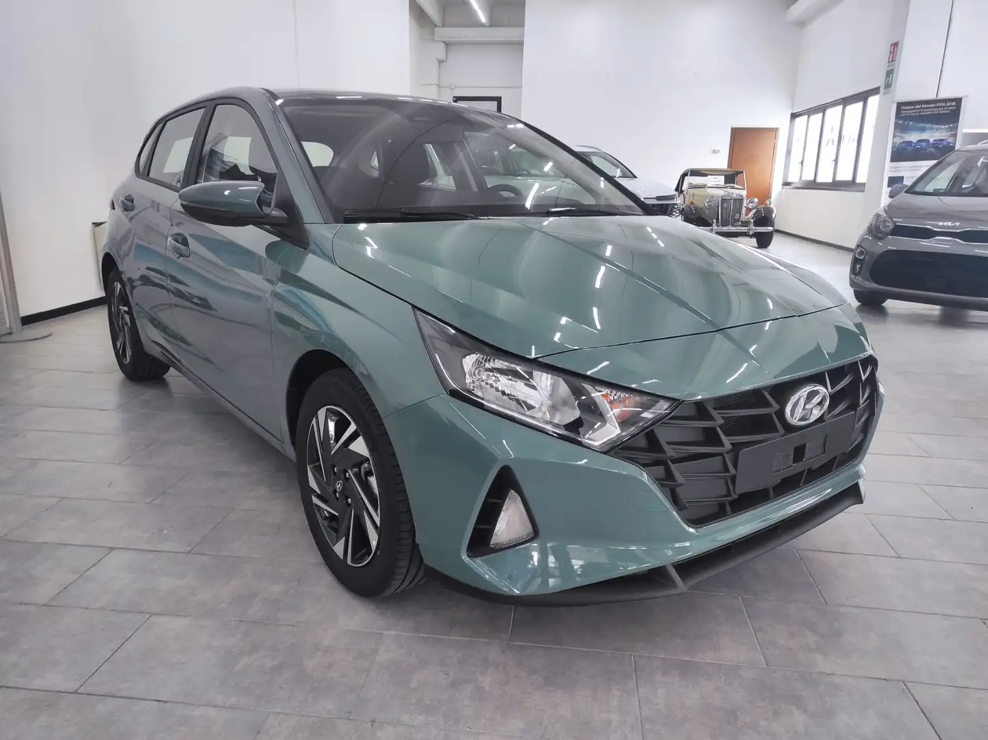 Hyundai i20 1.0 CONNECTLINE GPL Зелений - 2