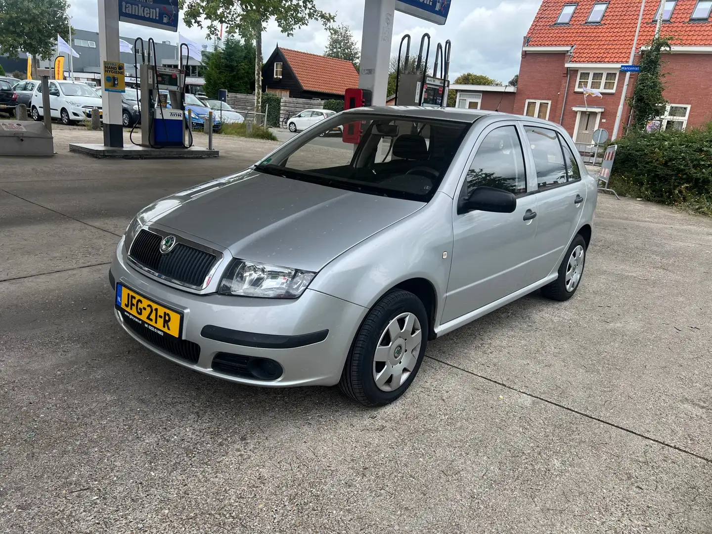 Skoda Fabia 1.2-6V Classic NIEUWE APK-5 DEURS Grijs - 2