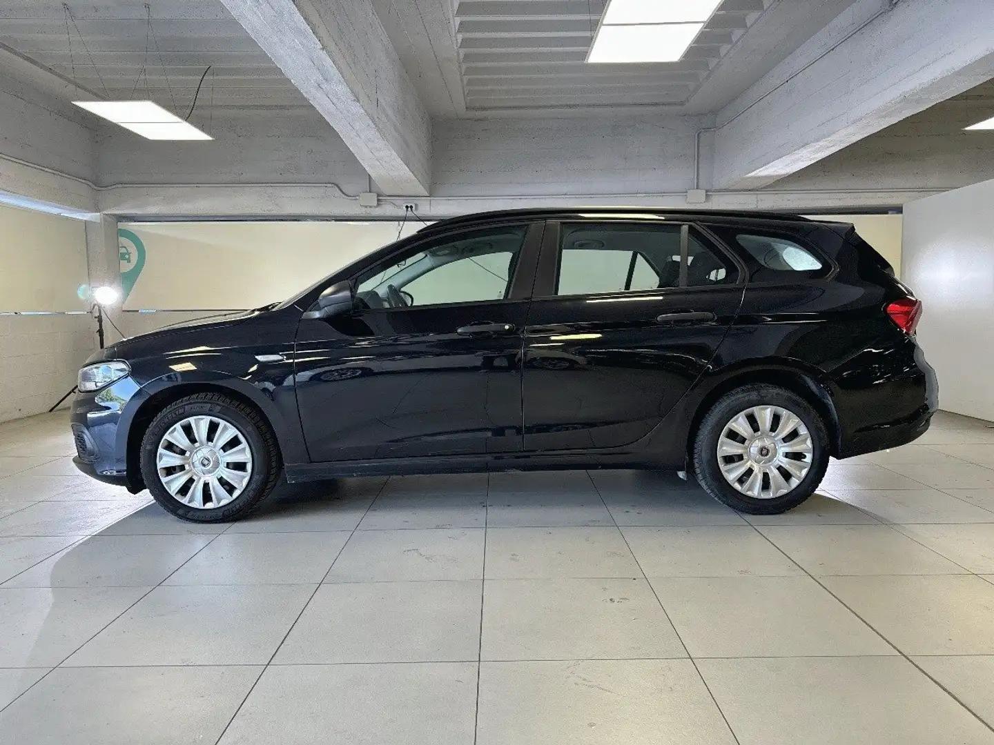 Fiat Tipo 1.4 T-Jet 120cv GPL 6M Pop SW Siyah - 2