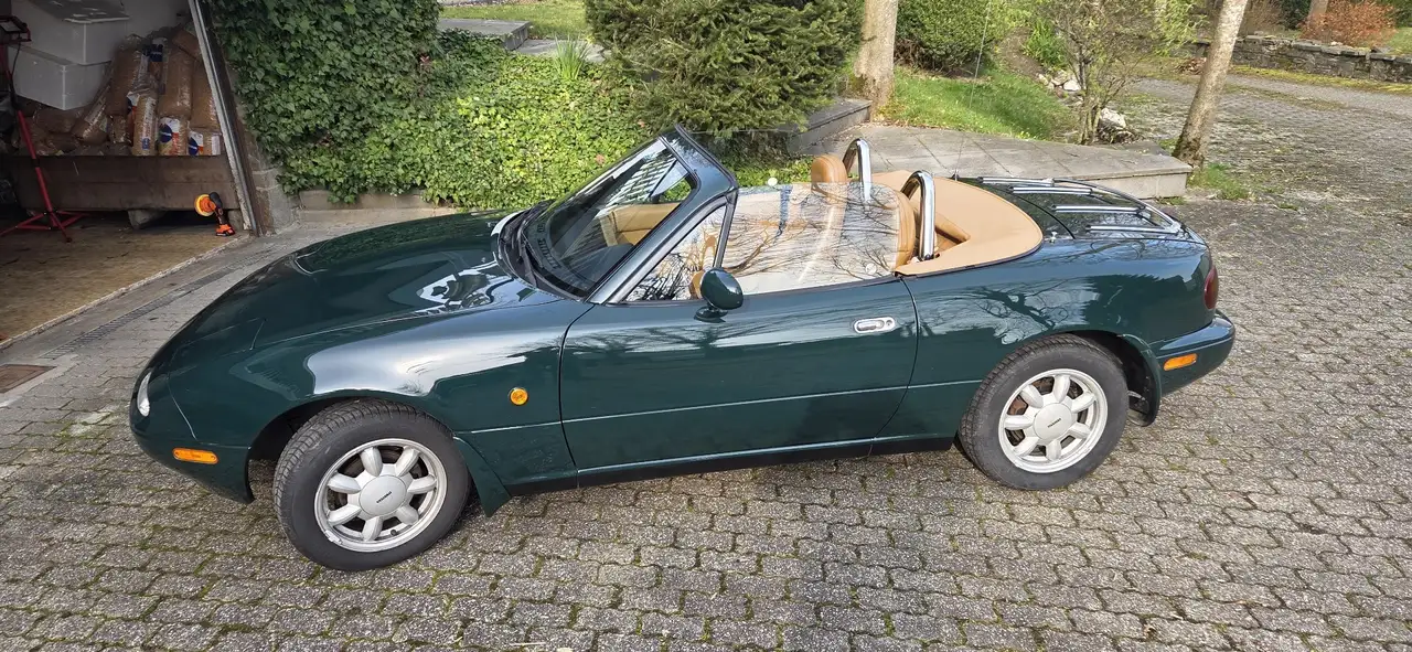 Mazda MX-5 NA Sondermodell British Racing Green N°130, foto 4