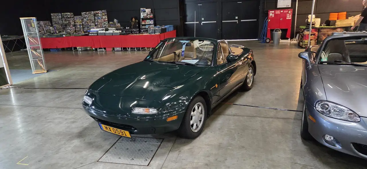 Mazda MX-5 NA Sondermodell British Racing Green N°130, foto 11