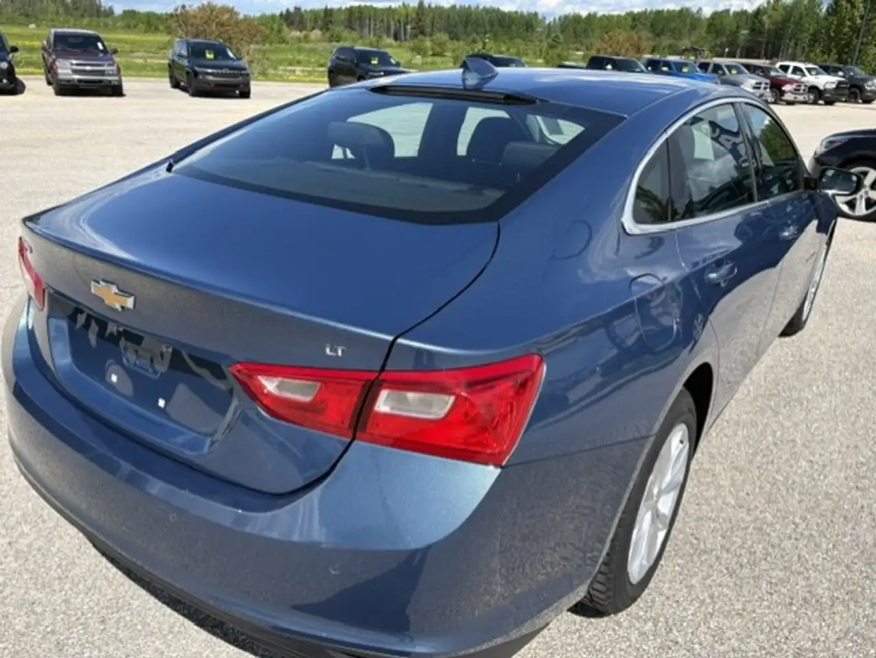 Chevrolet Malibu снимка Chevrolet Malibu