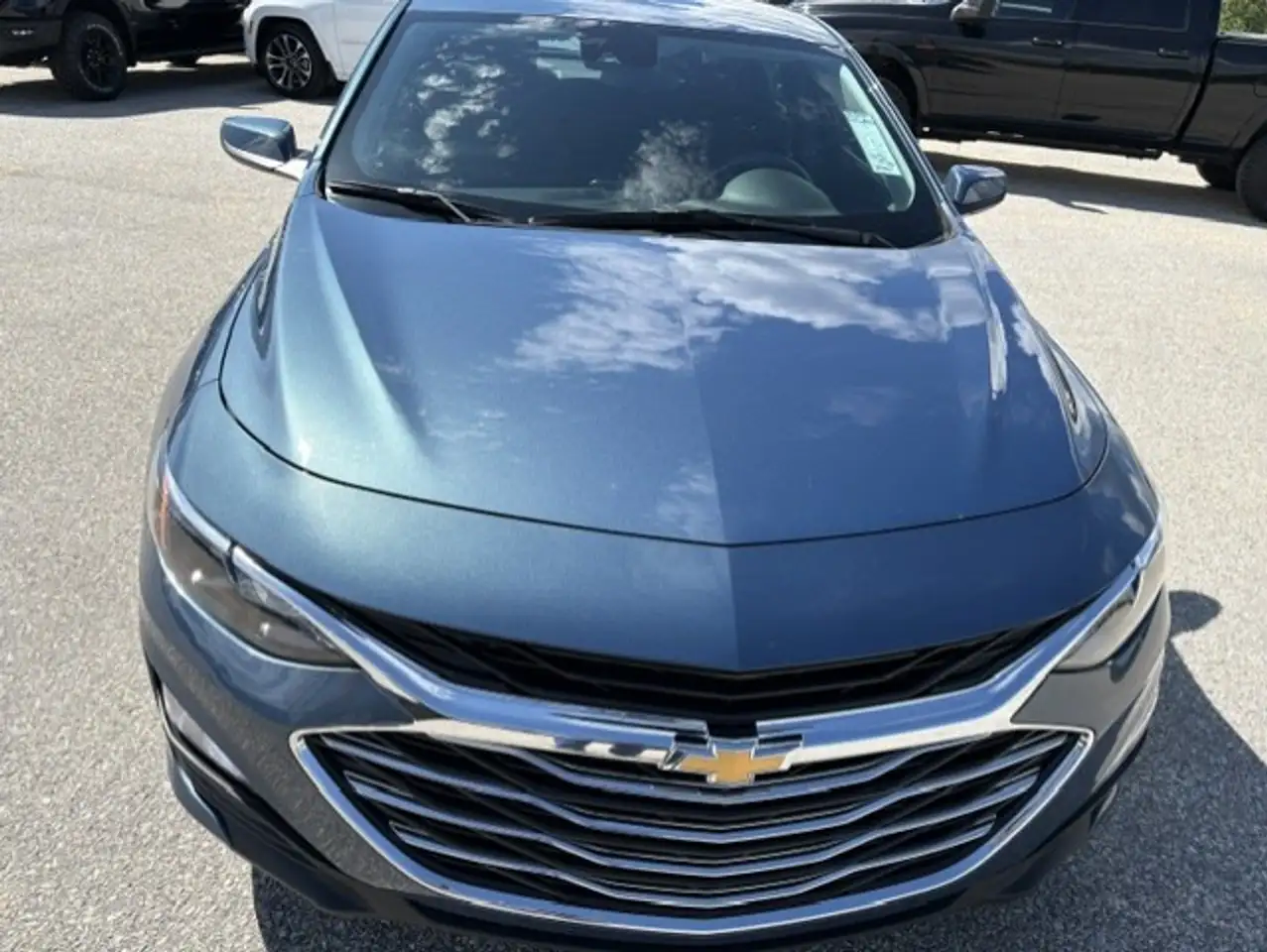 Chevrolet Malibu снимка Chevrolet Malibu