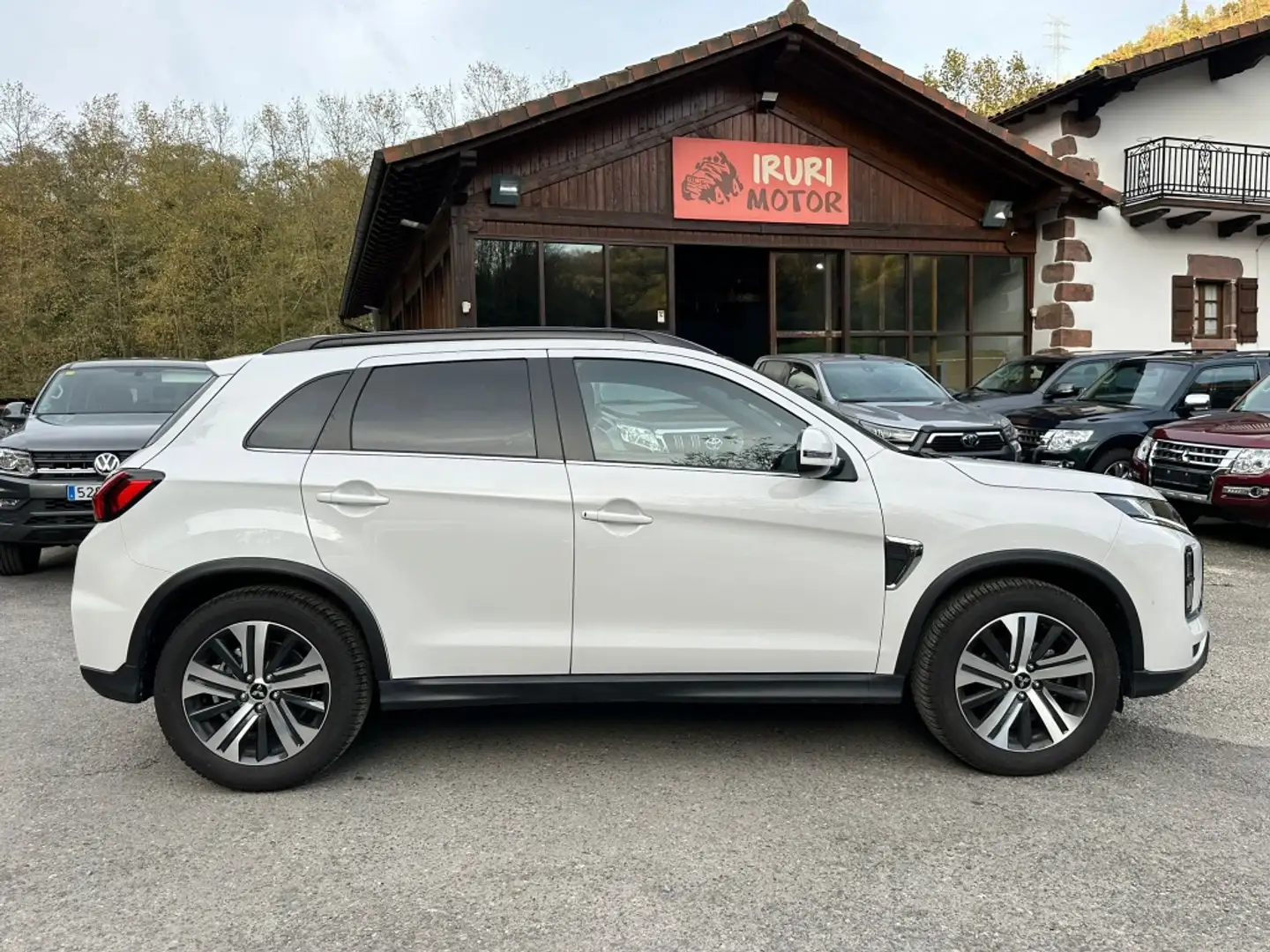 Mitsubishi ASX 200 MPI Kaiteki+ 4WD CVT Blanc - 1